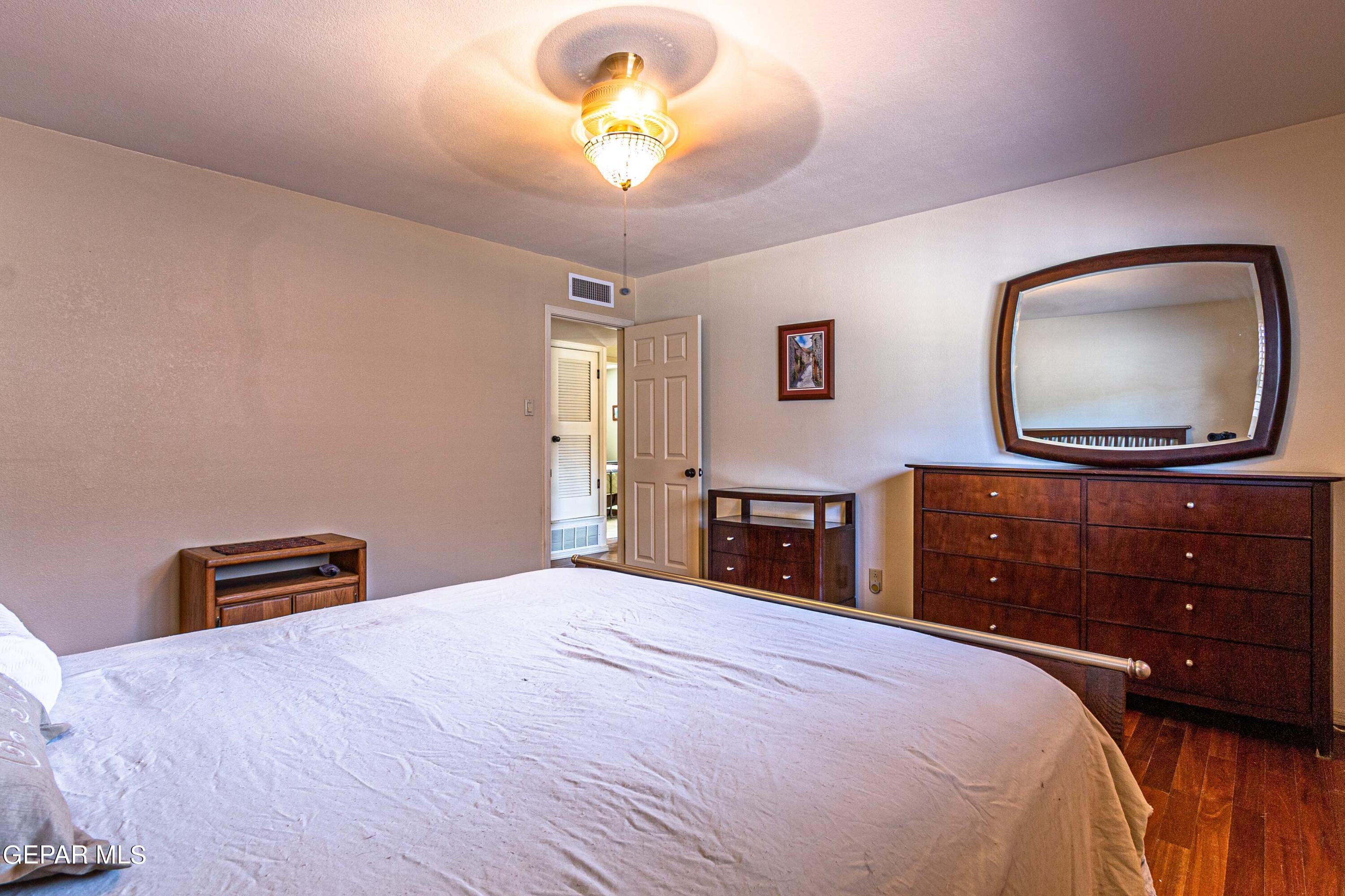 8722 Marble Dr Drive