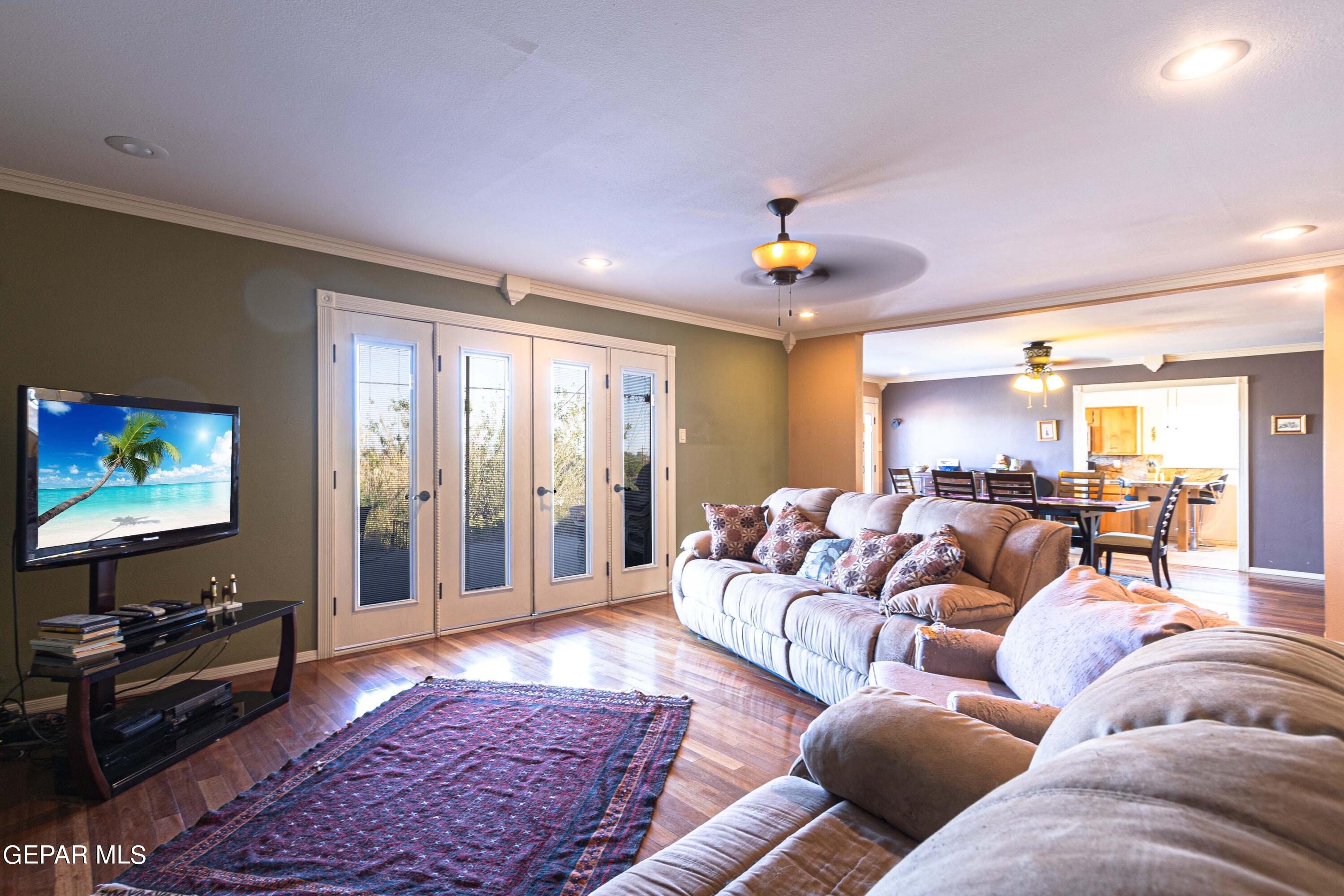 8722 Marble Dr Drive