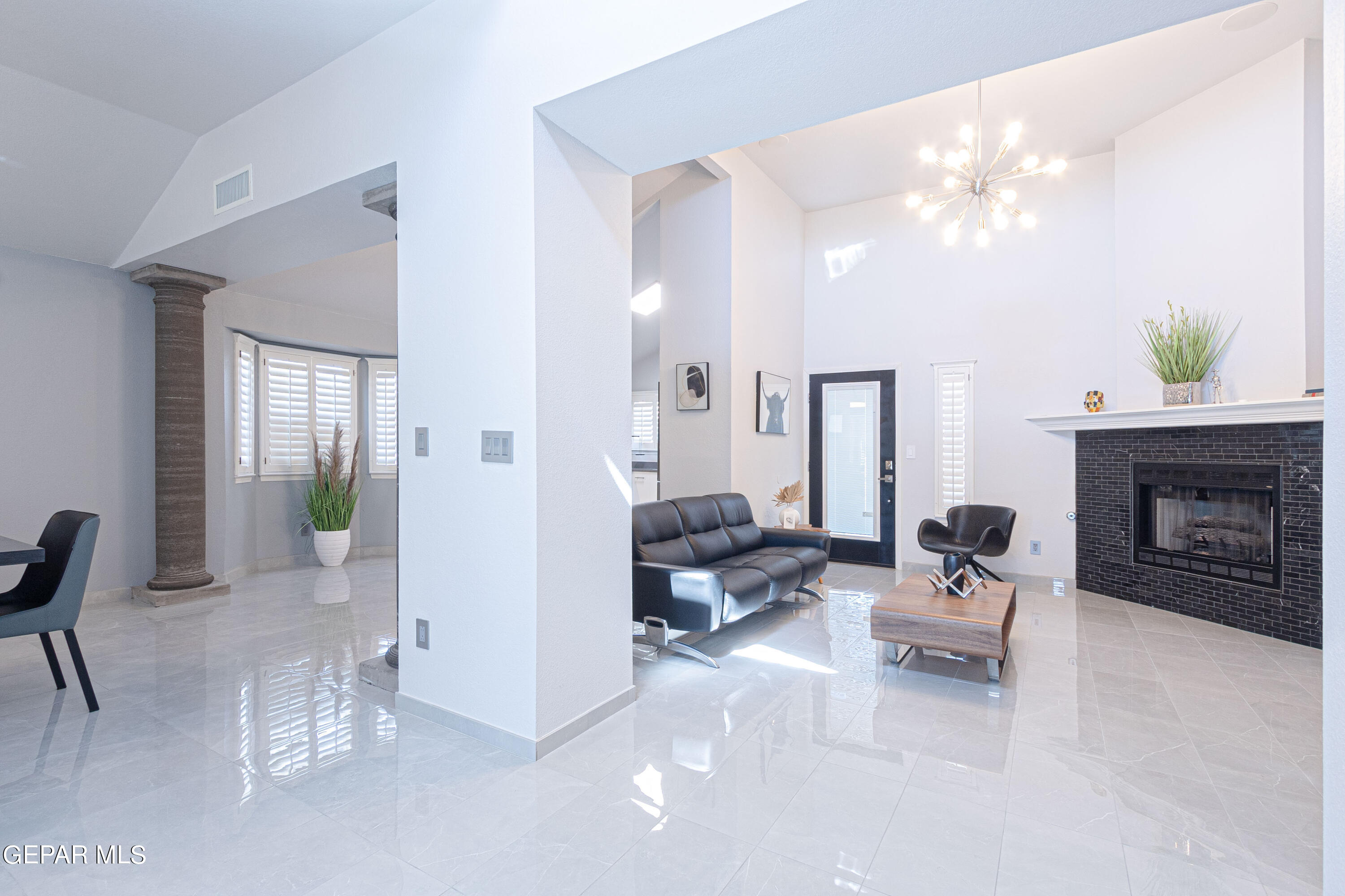 6921 PEARL RIDGE Drive