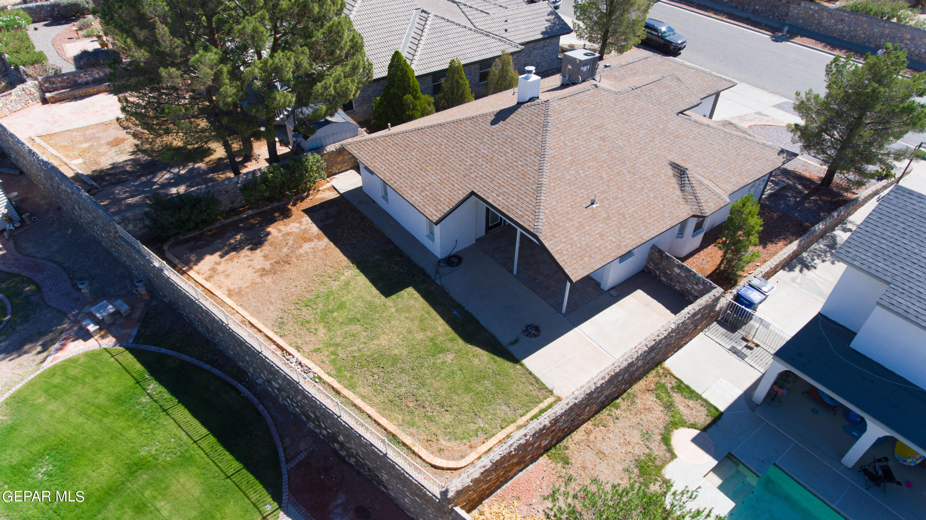 6921 PEARL RIDGE Drive