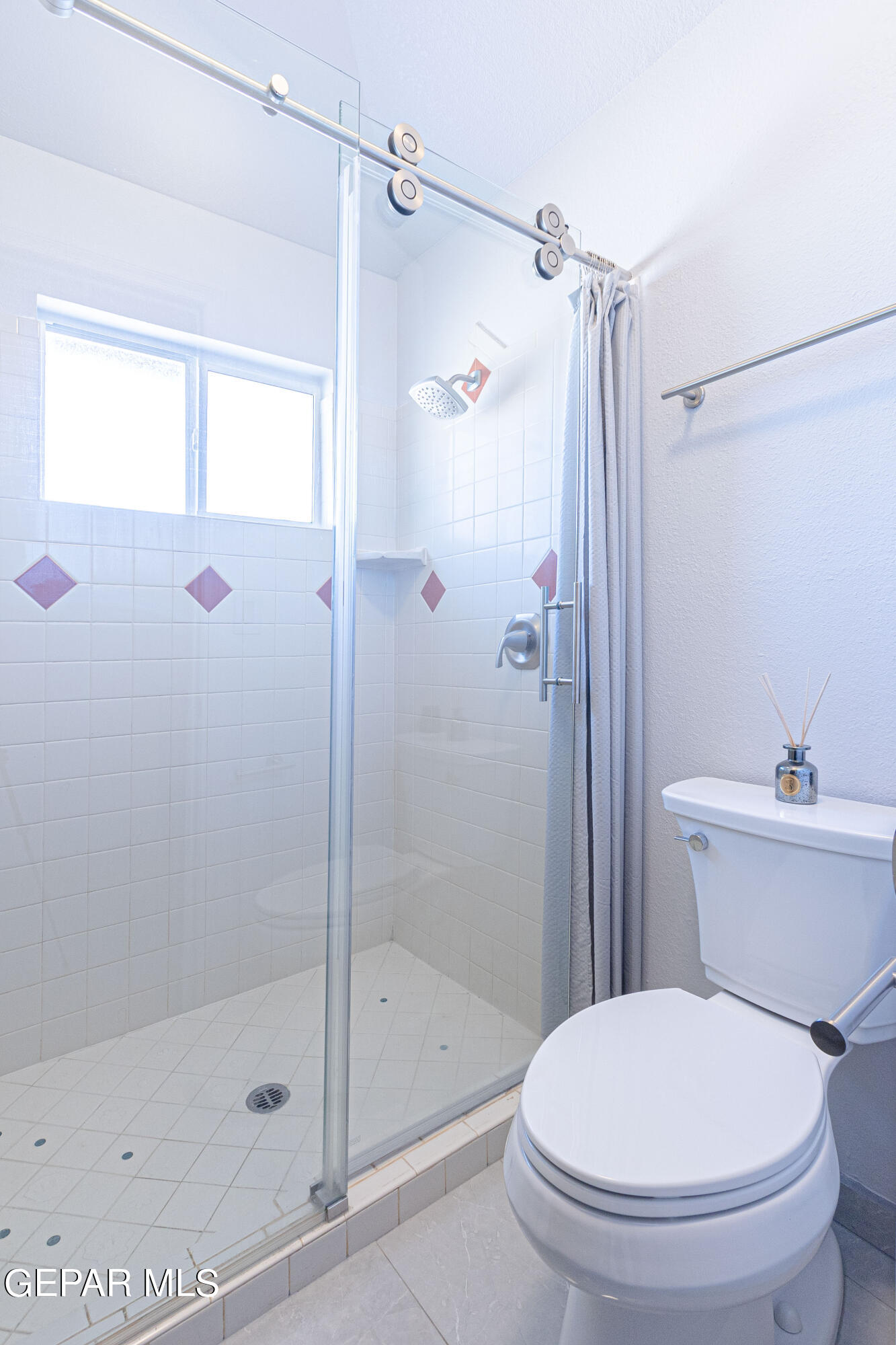 6921 PEARL RIDGE Drive