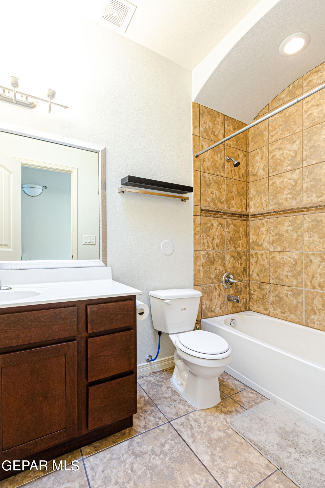 13900 VAQUERO ROCK Drive