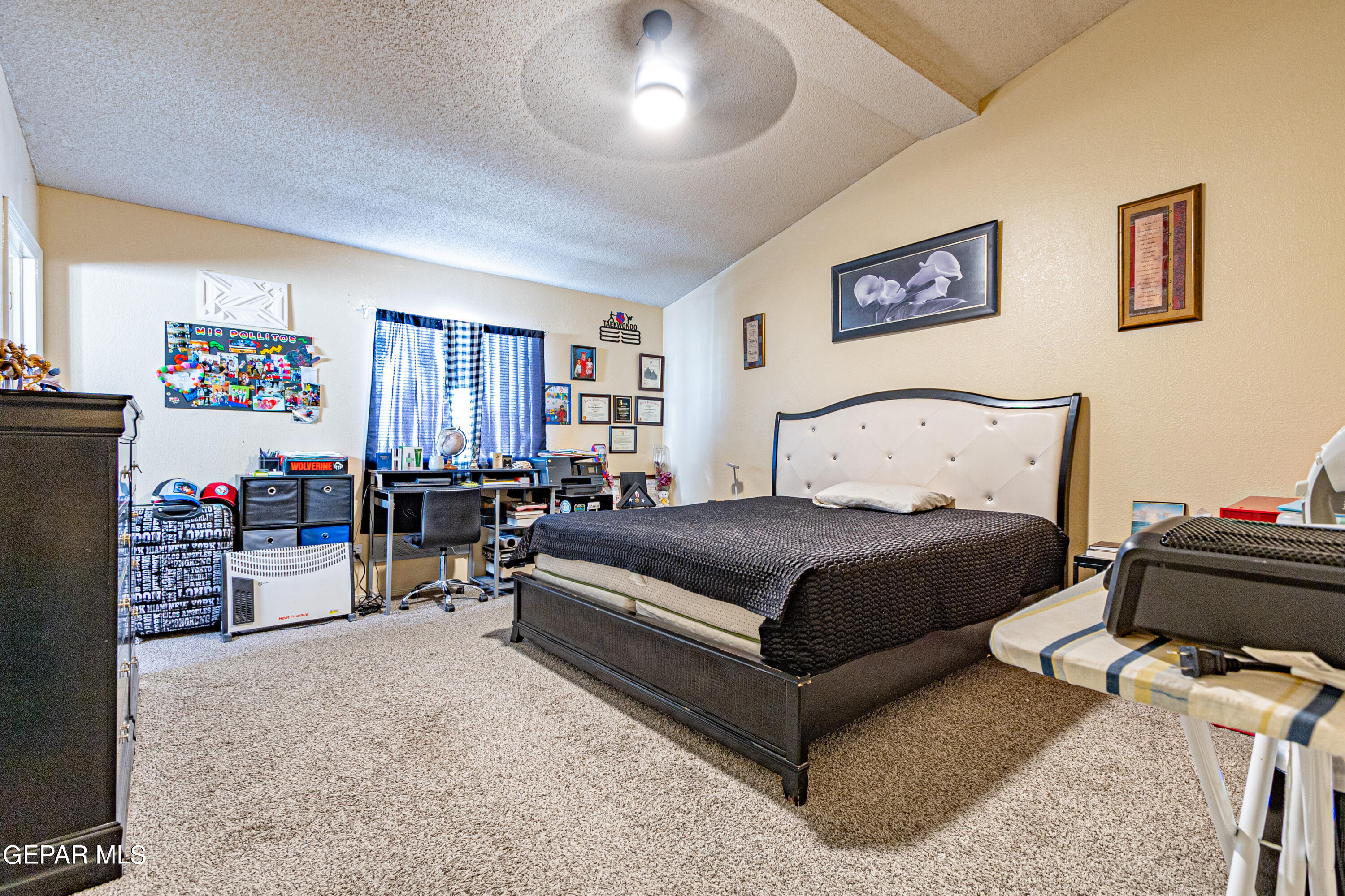 11030 Splendor Ct Court