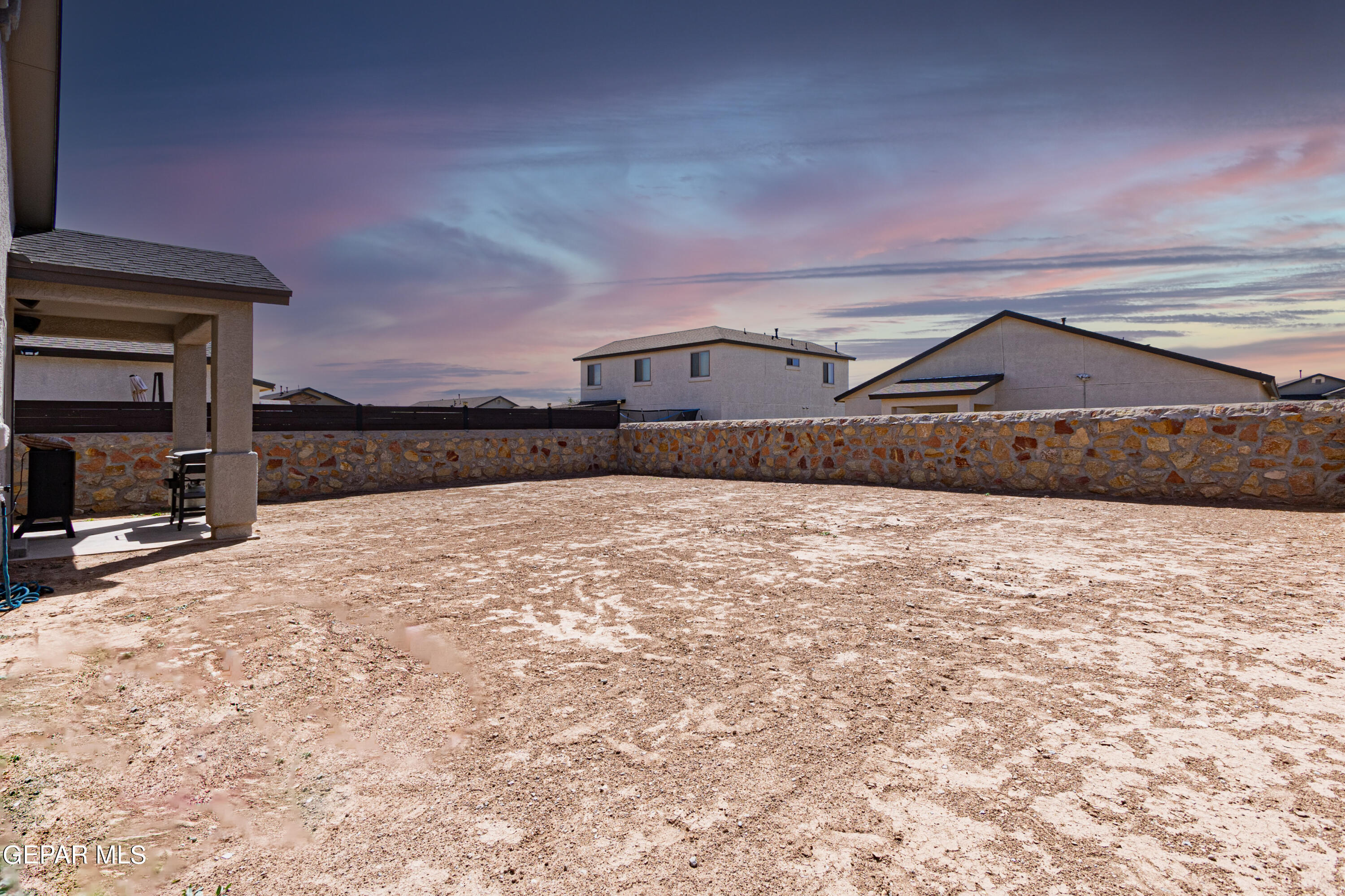 610 Charles Heinrich St