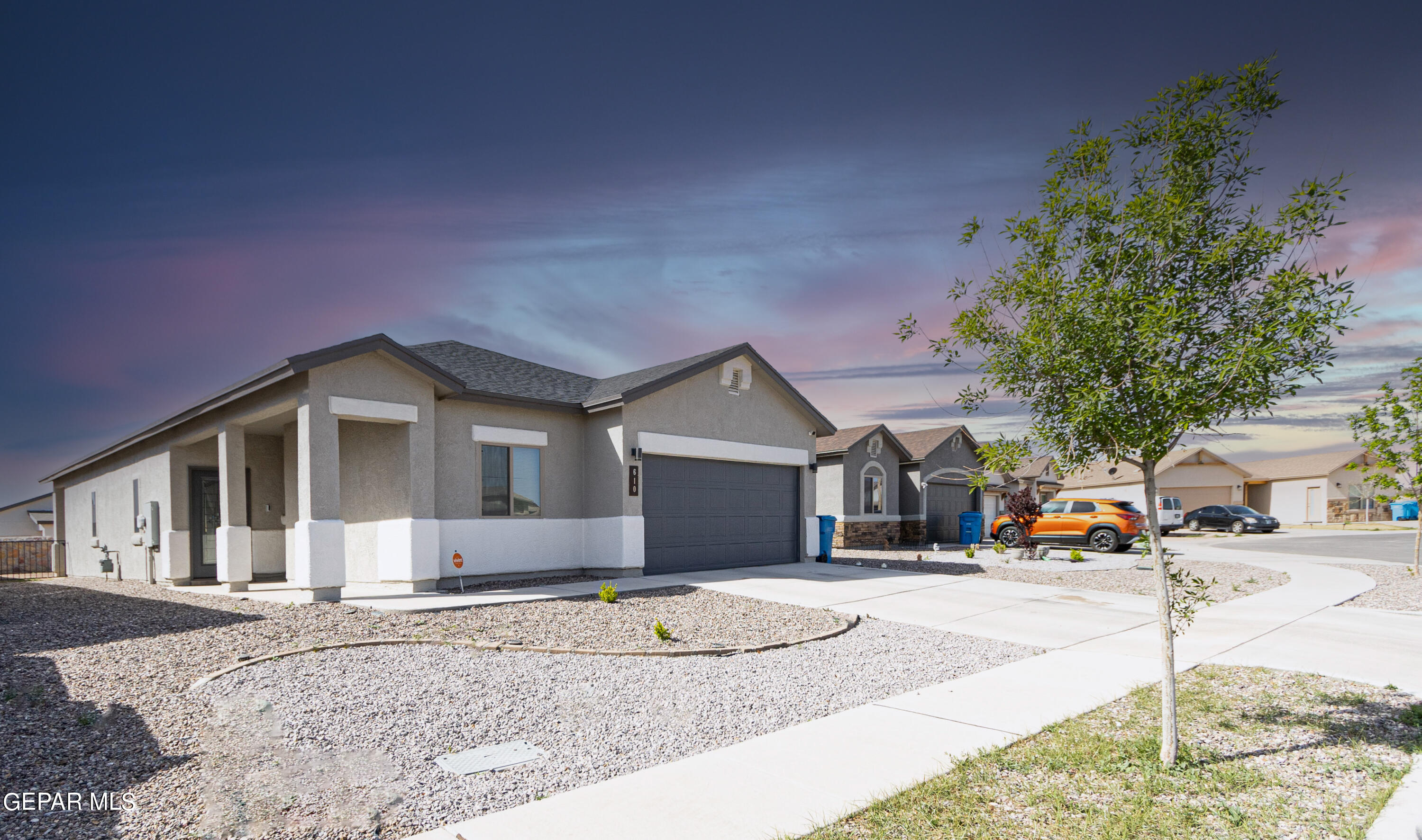 610 Charles Heinrich St