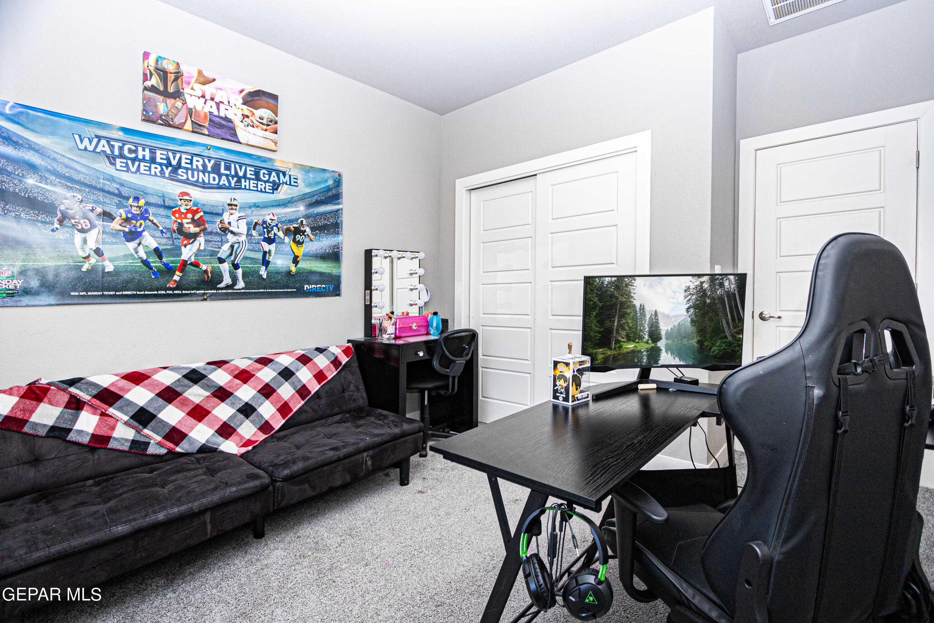 610 Charles Heinrich St