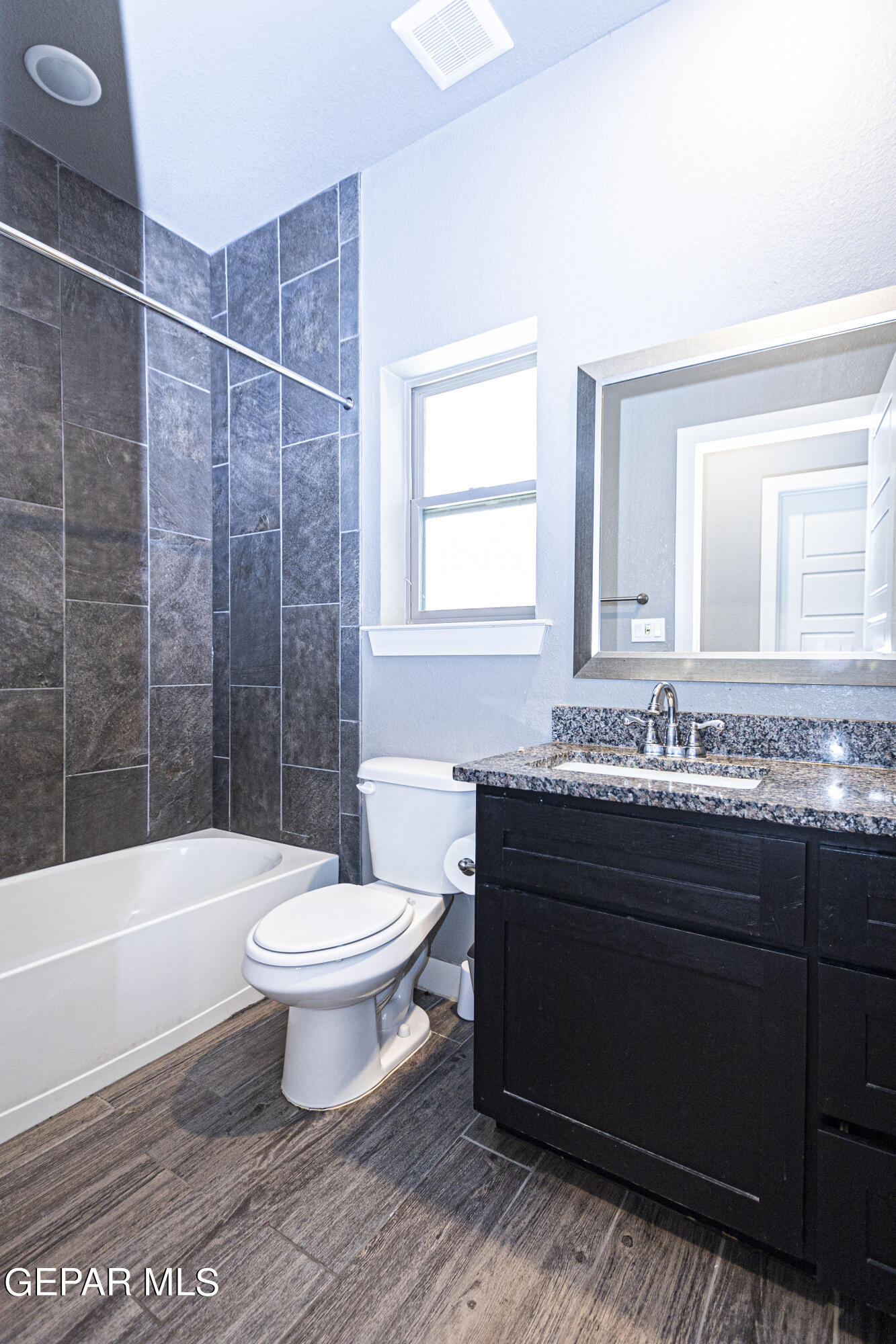 610 Charles Heinrich St