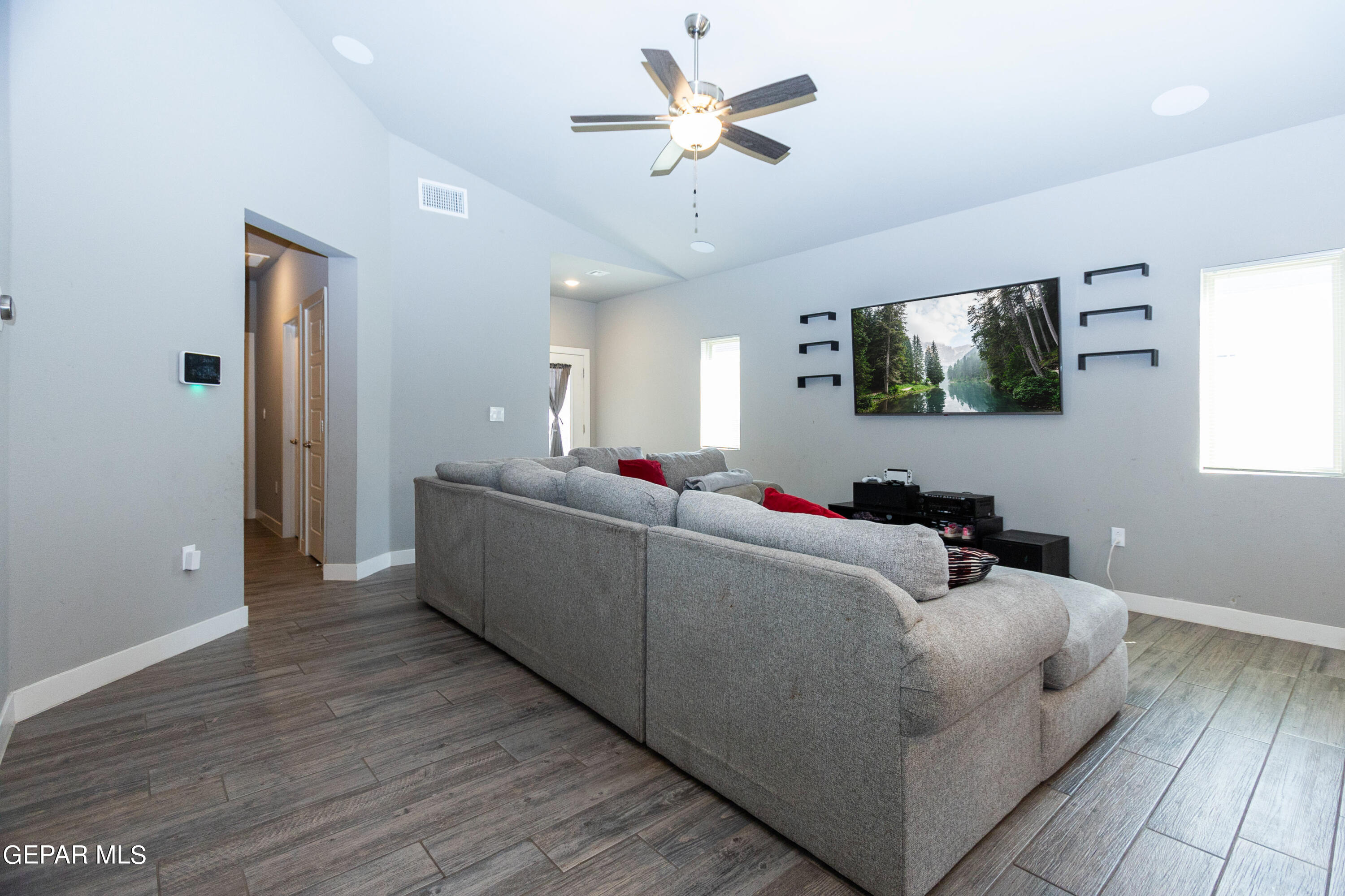 610 Charles Heinrich St