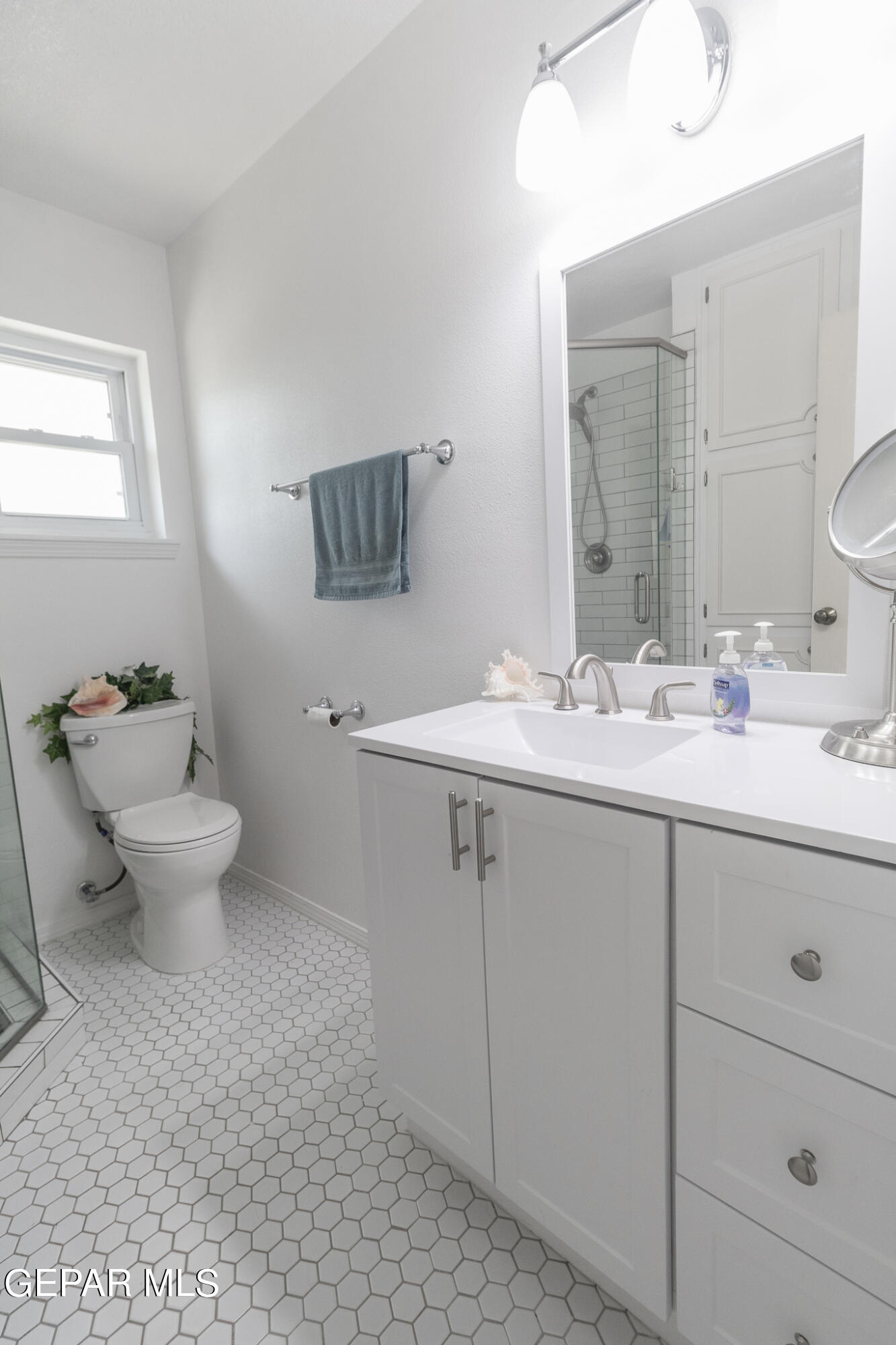 7324 GRAN VIDA Drive