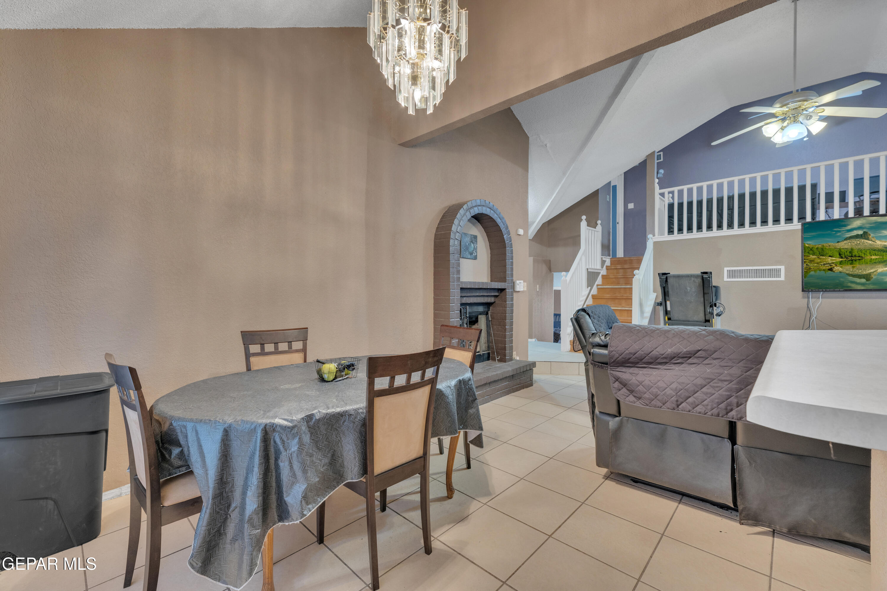 6653 MALACHITE Court