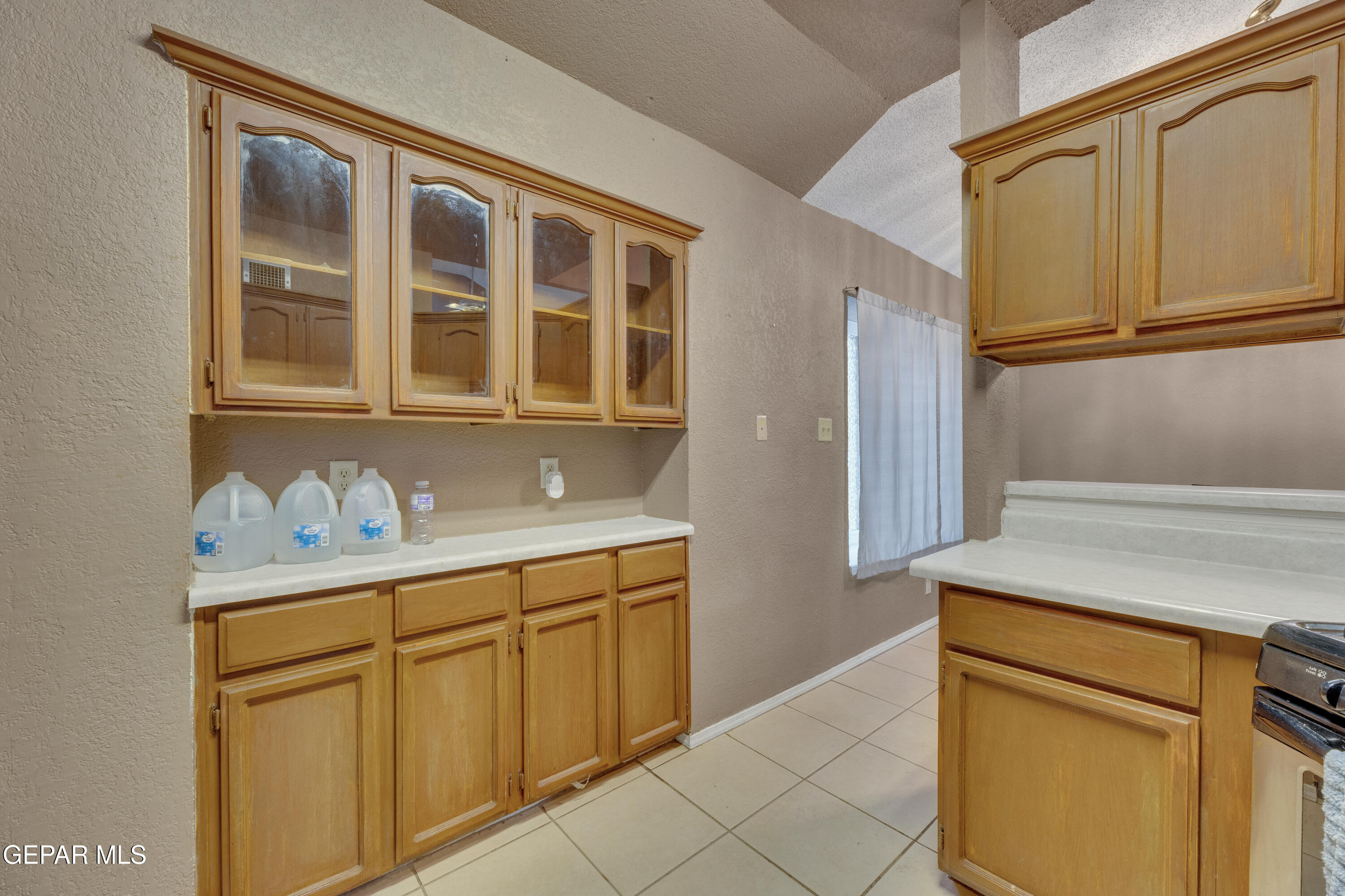 6653 MALACHITE Court