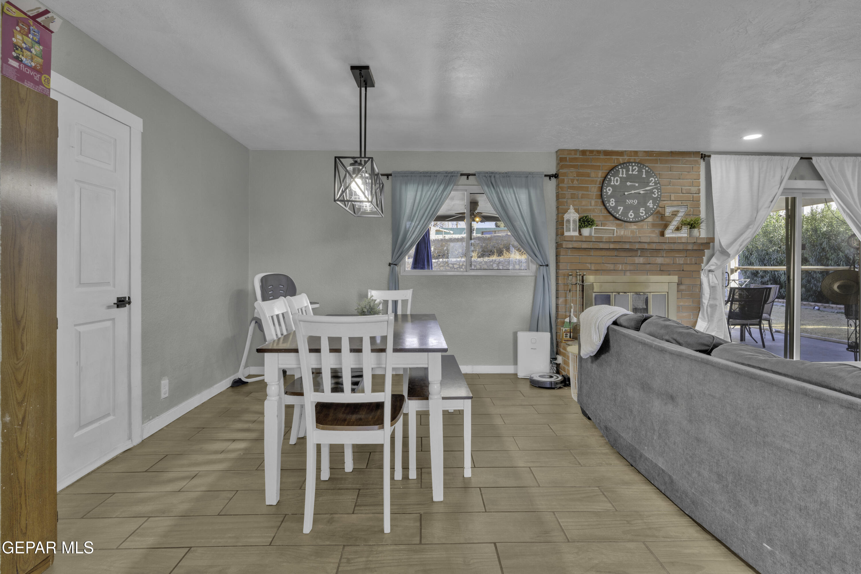 1224 BOIS D ARC Drive