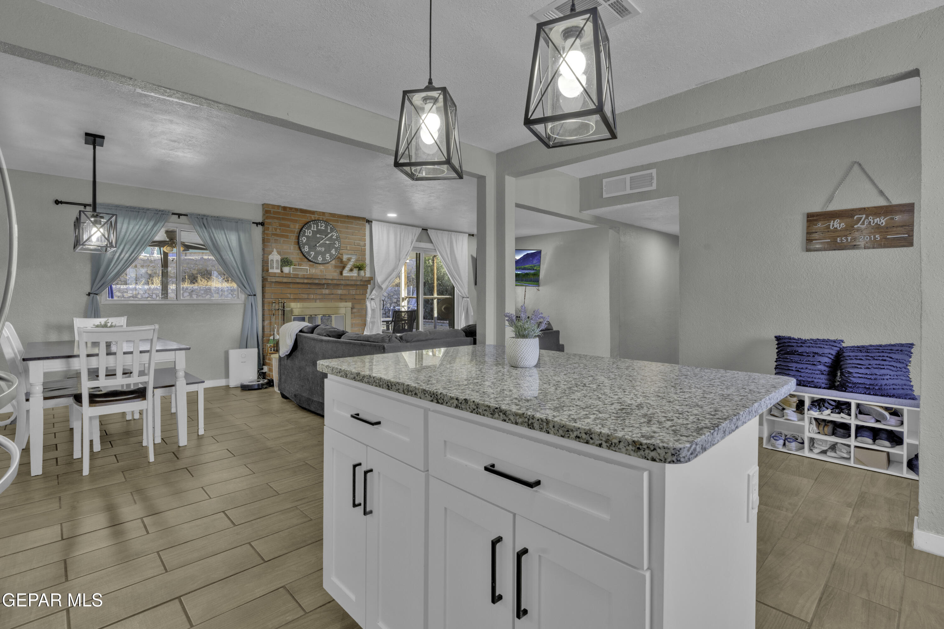 1224 BOIS D ARC Drive