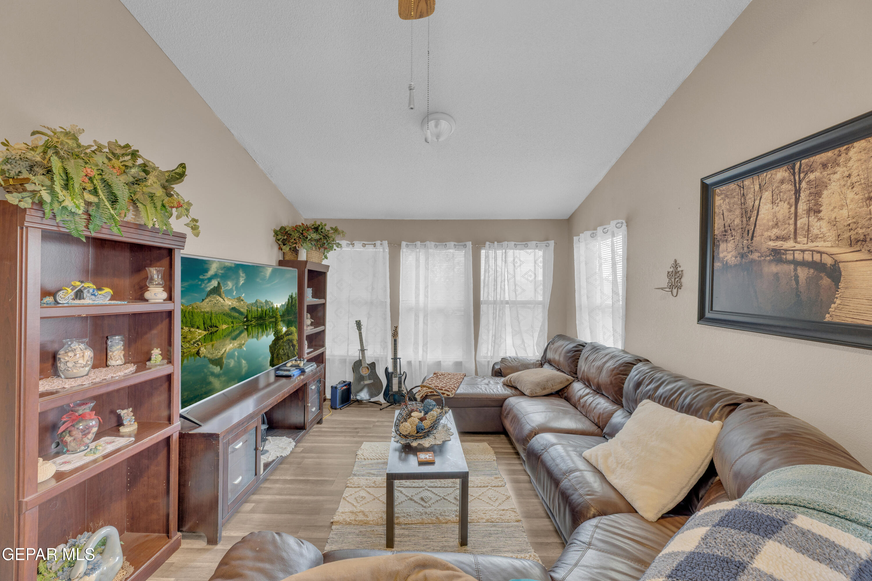 11856 FIDDLEWOOD Circle