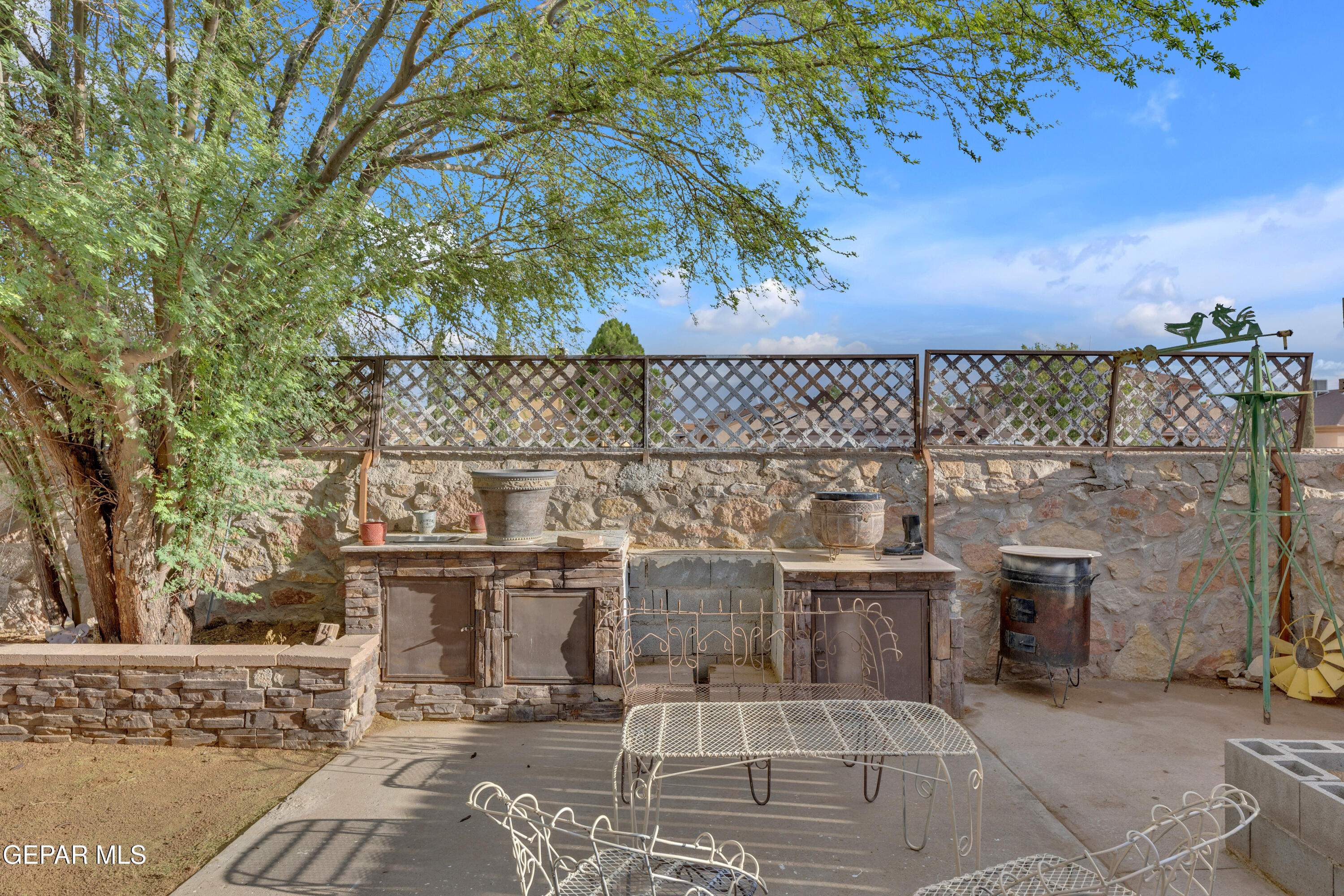 11856 FIDDLEWOOD Circle