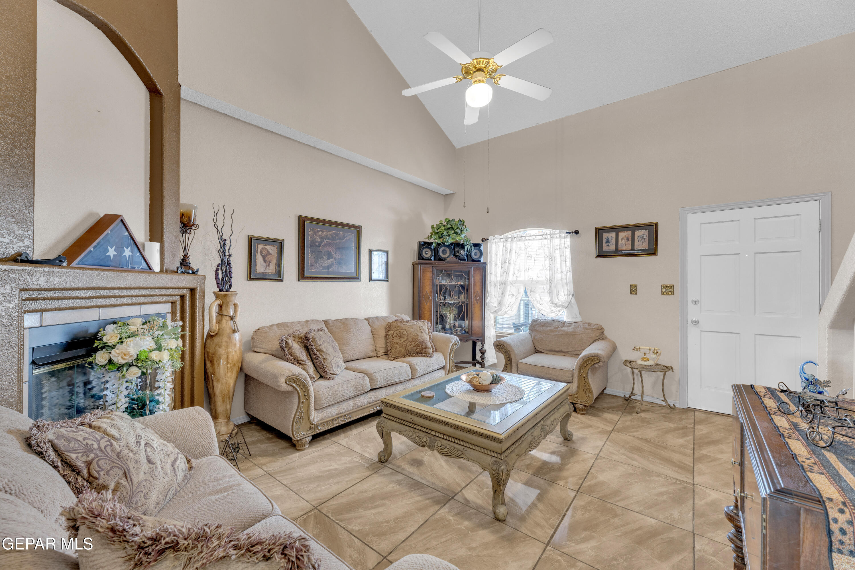 11856 FIDDLEWOOD Circle