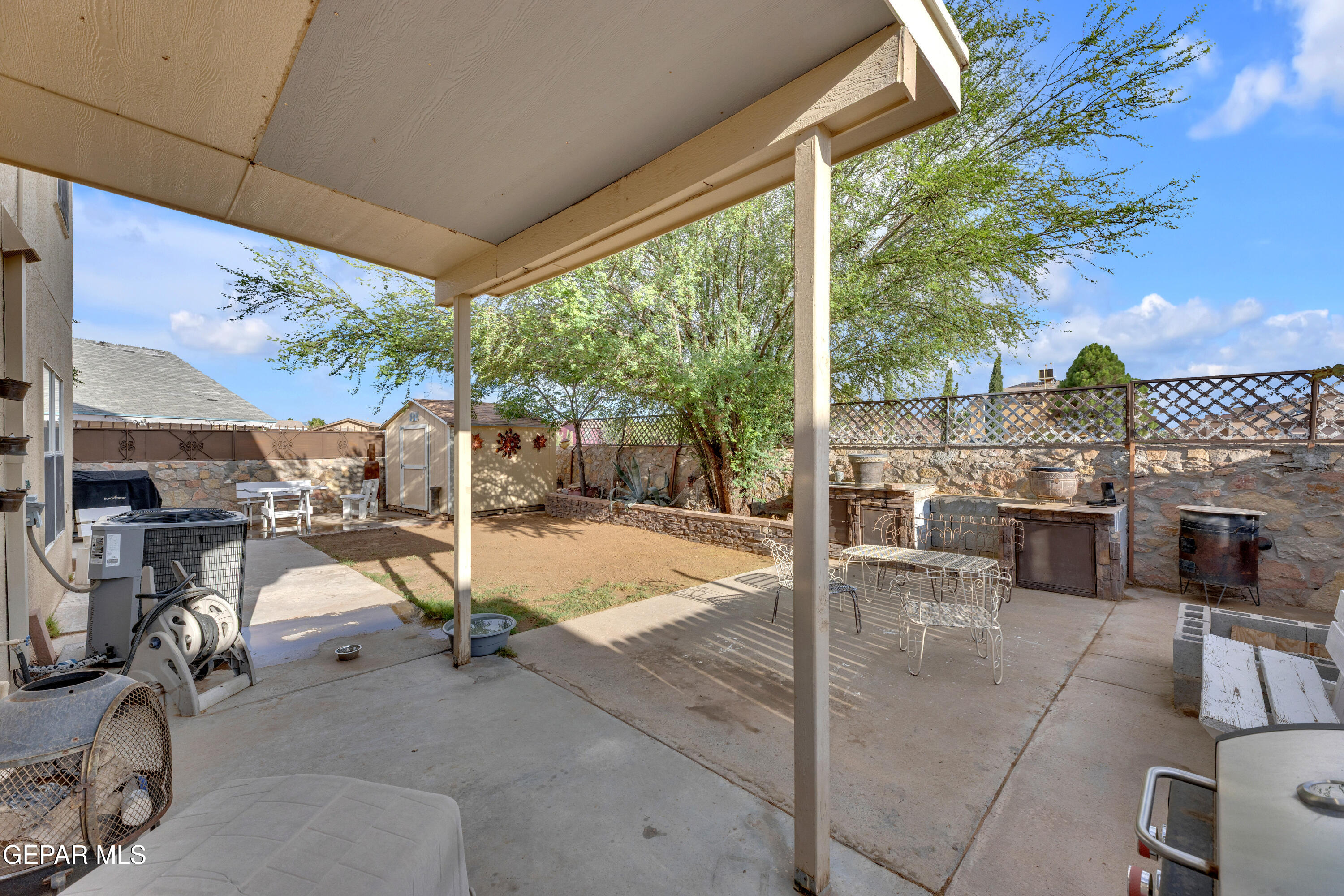 11856 FIDDLEWOOD Circle