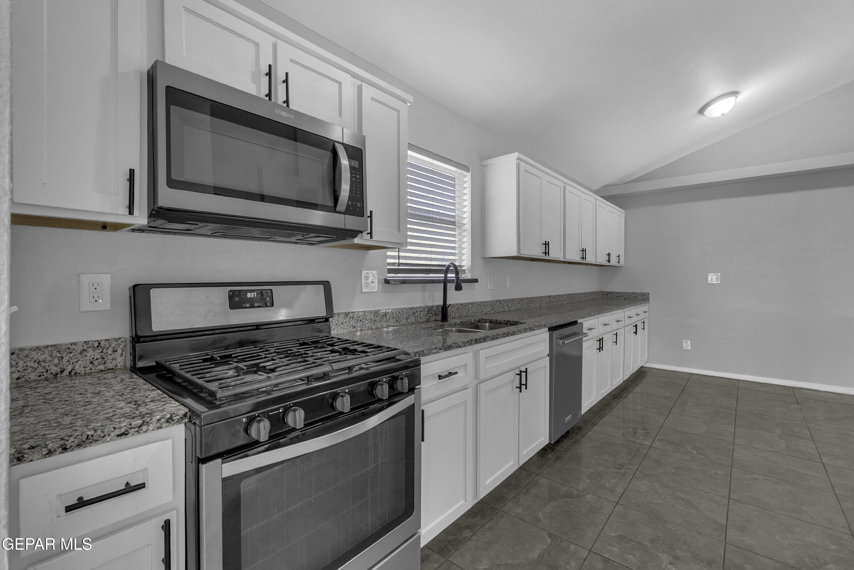 10400 Valle Koki Drive Drive