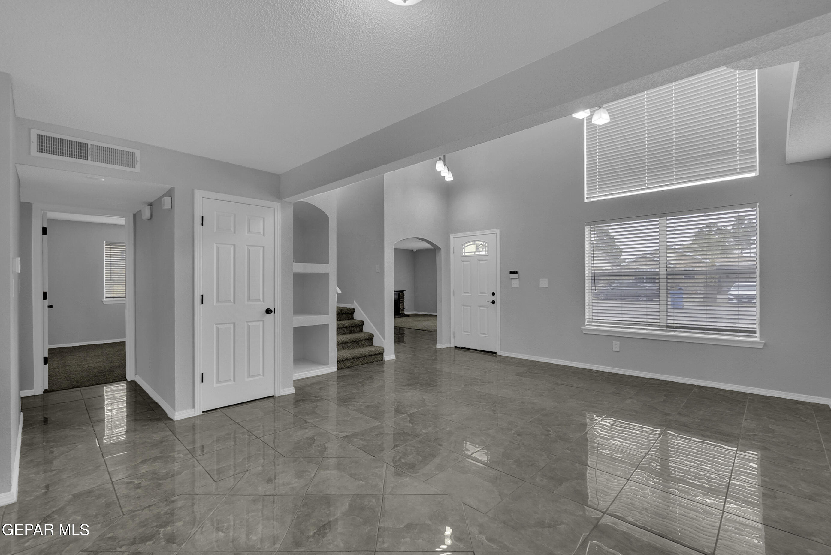 10400 Valle Koki Drive Drive