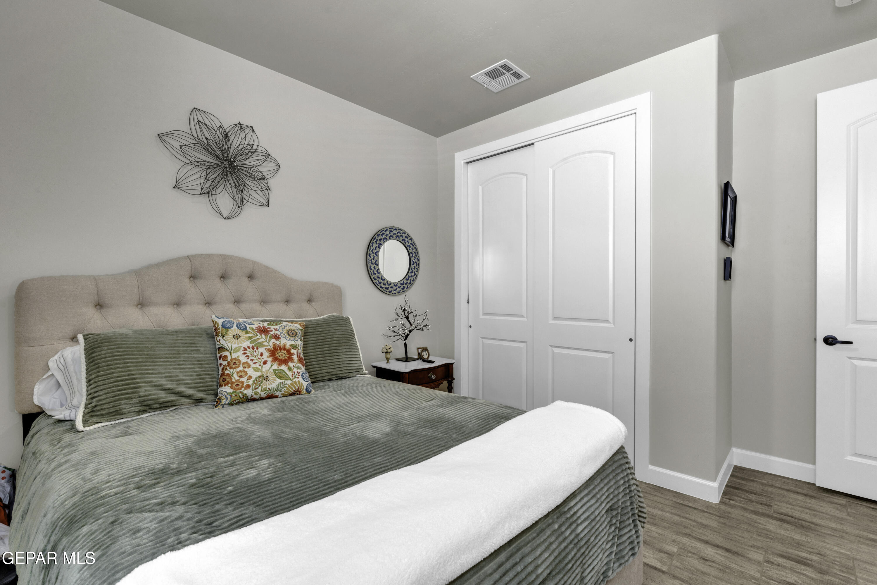 12437 Addingham Ct Court