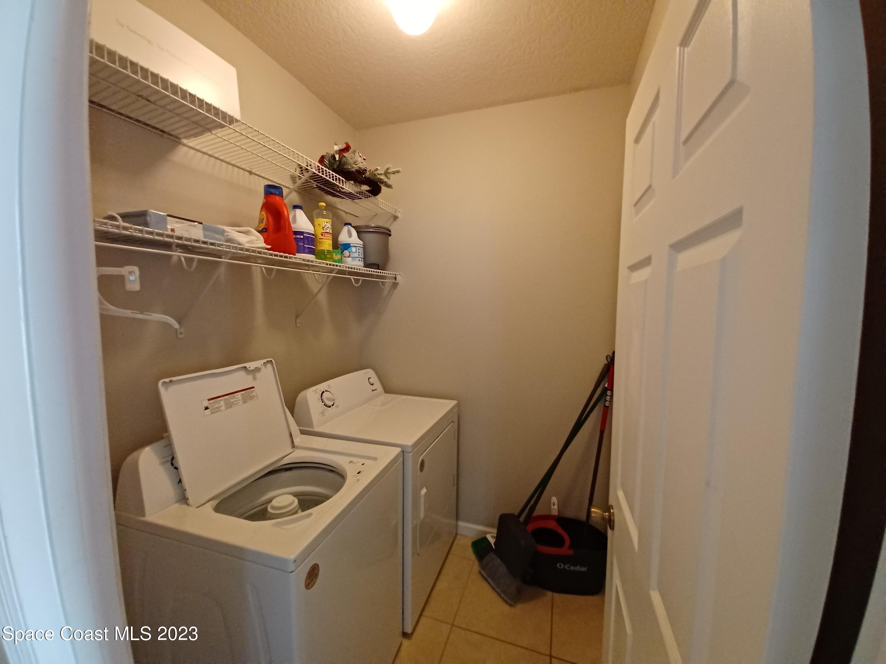 402 Breckenridge Circle SE