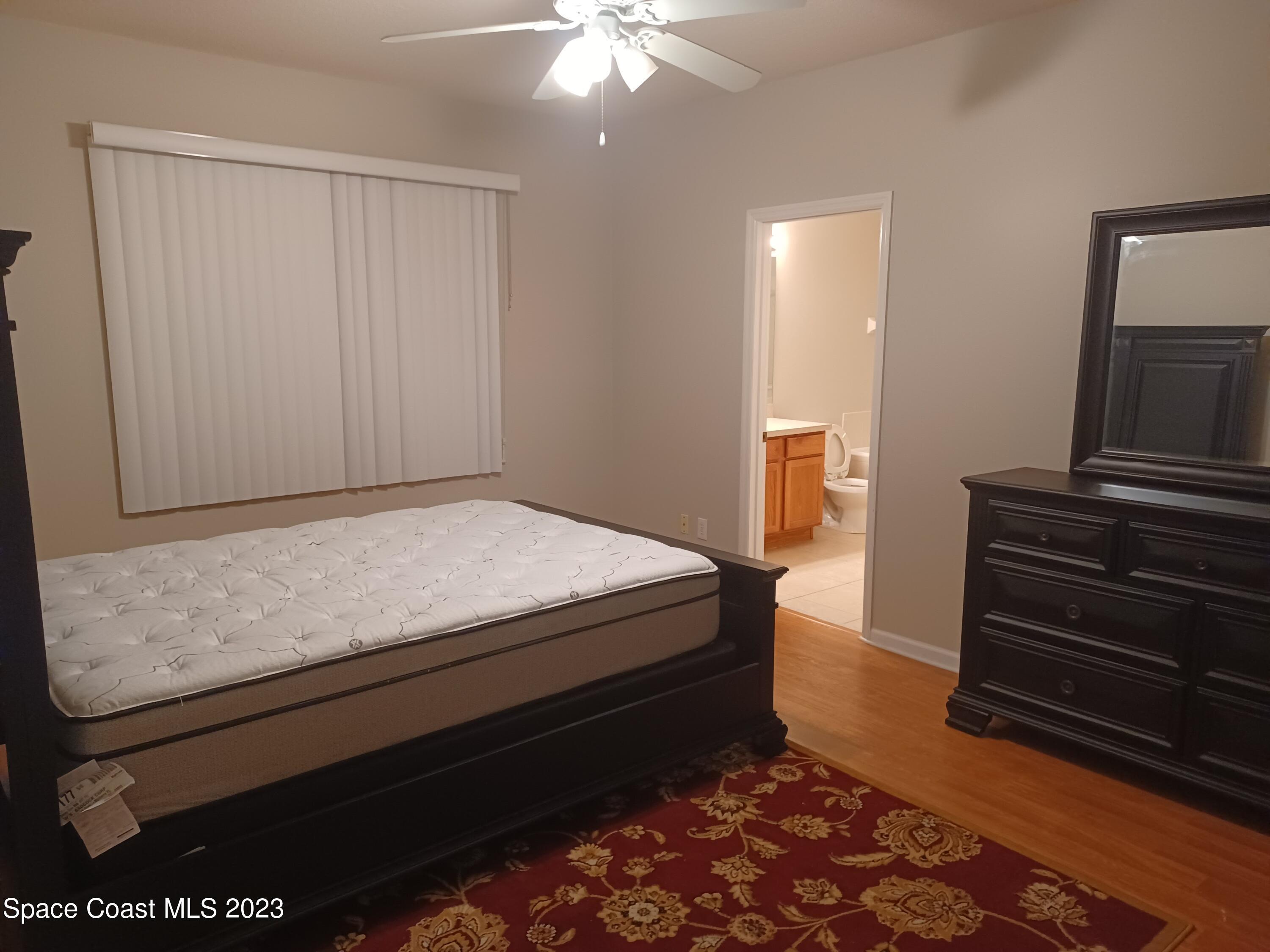 402 Breckenridge Circle SE