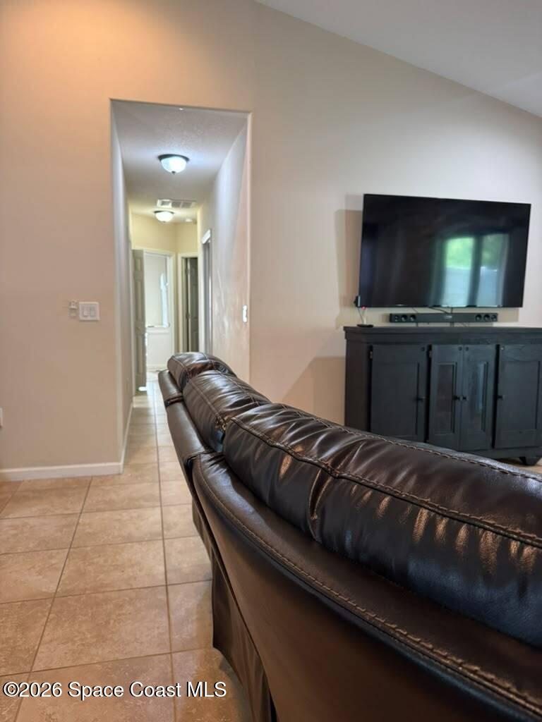 529 Trymore Drive SE