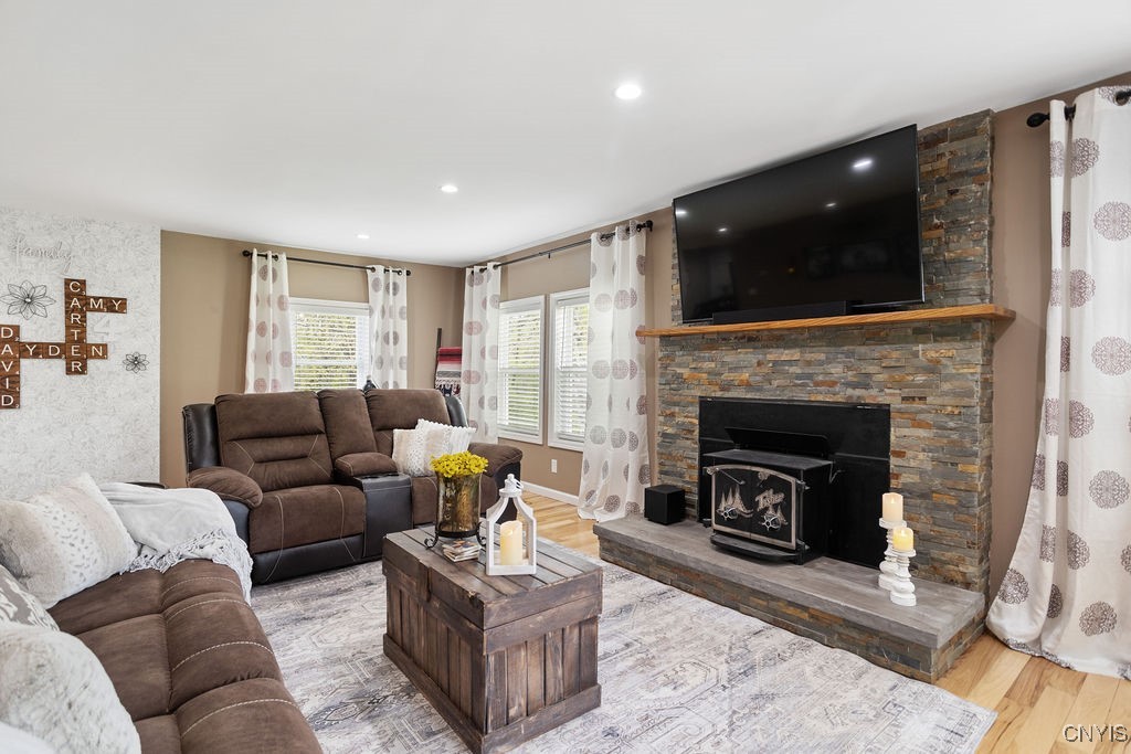 6866 Tully Road