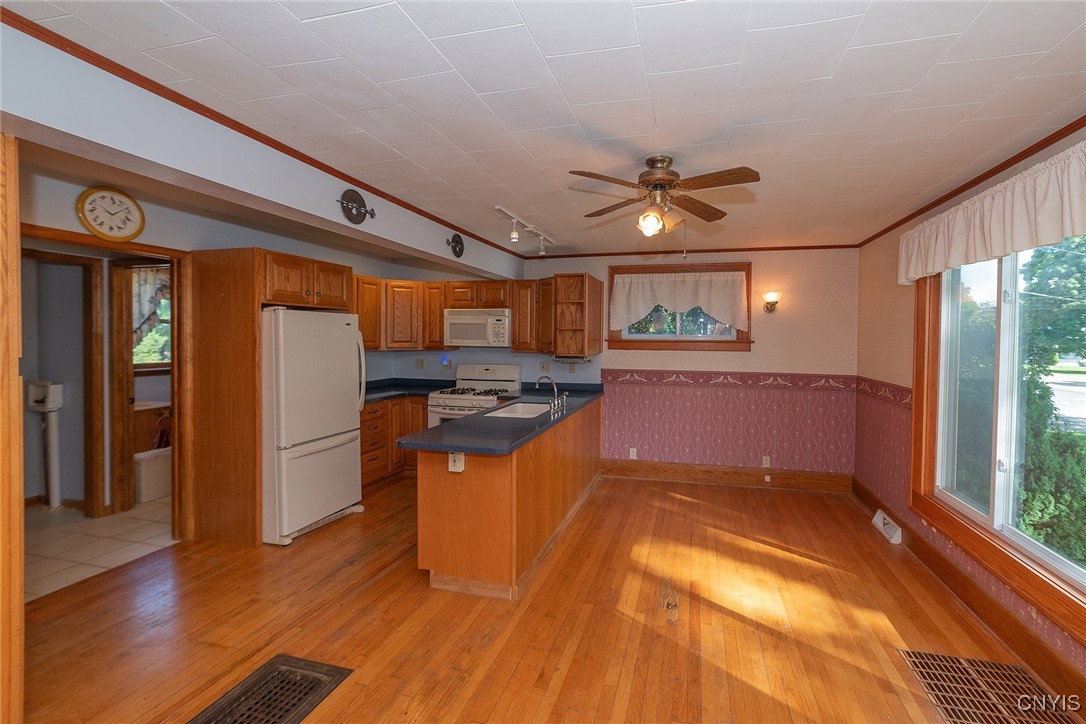 6325 North Kirkville Road