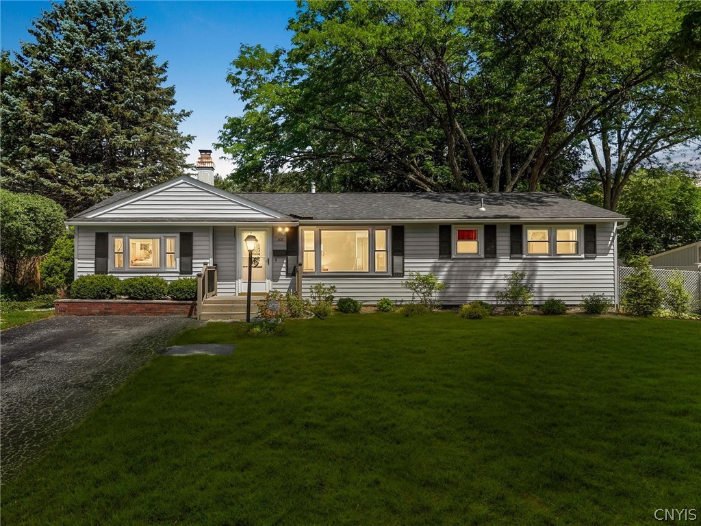 106 Greenhedge Drive