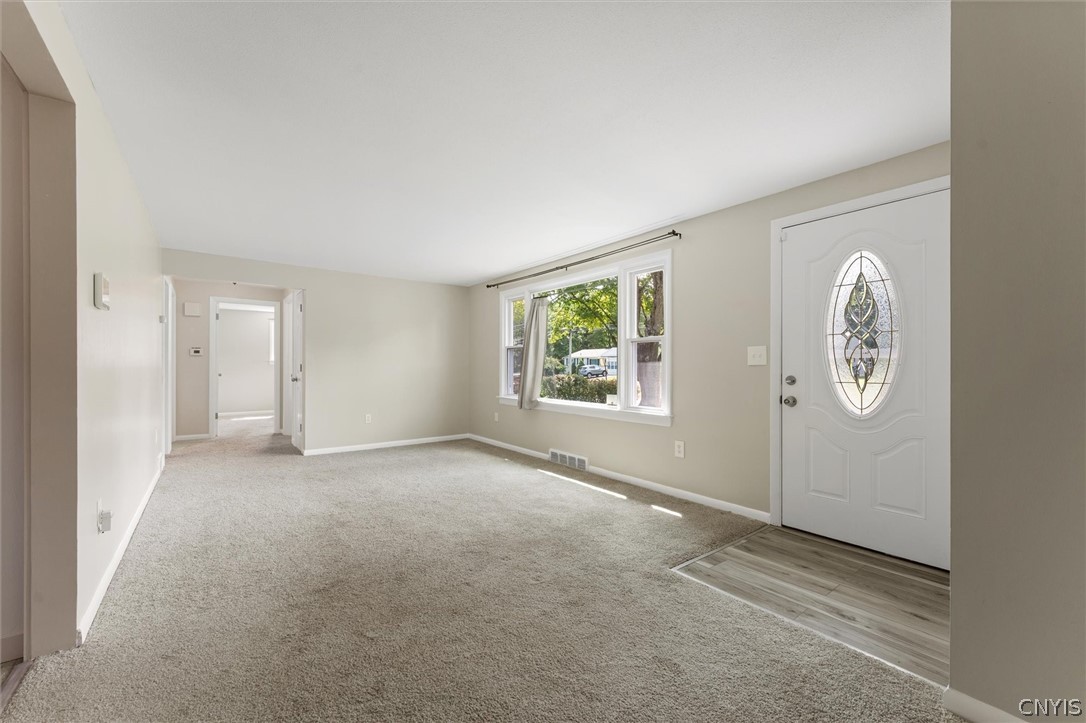 106 Greenhedge Drive