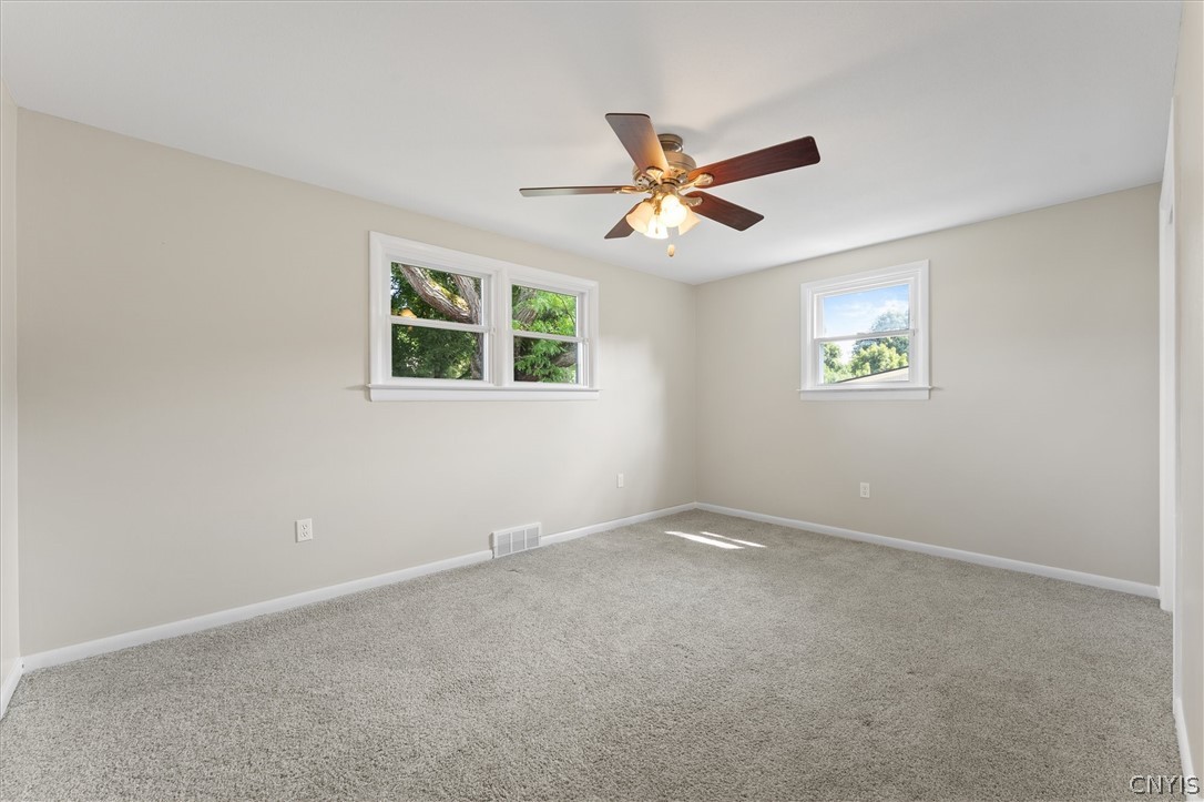 106 Greenhedge Drive