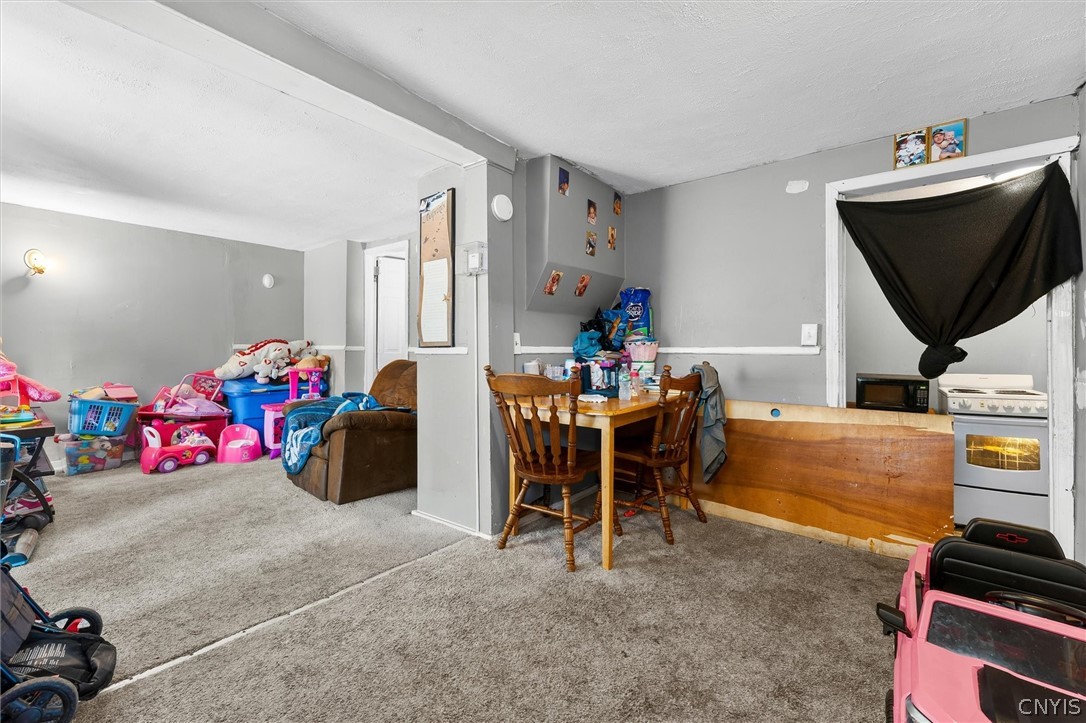 505 Carbon Street