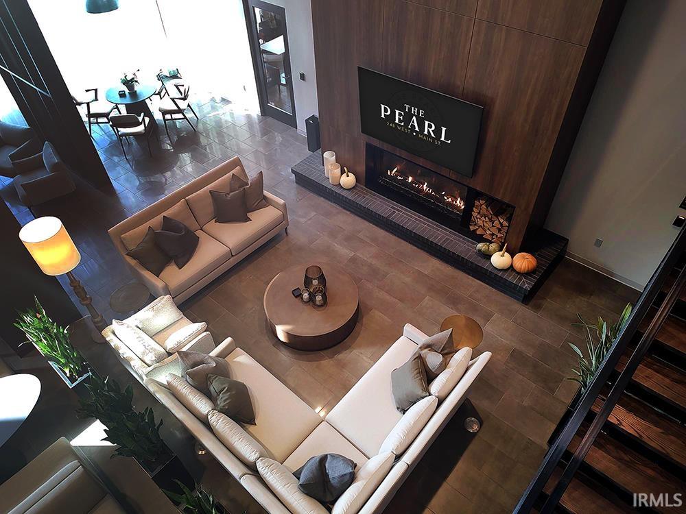 248 W Main Street Unit: 407