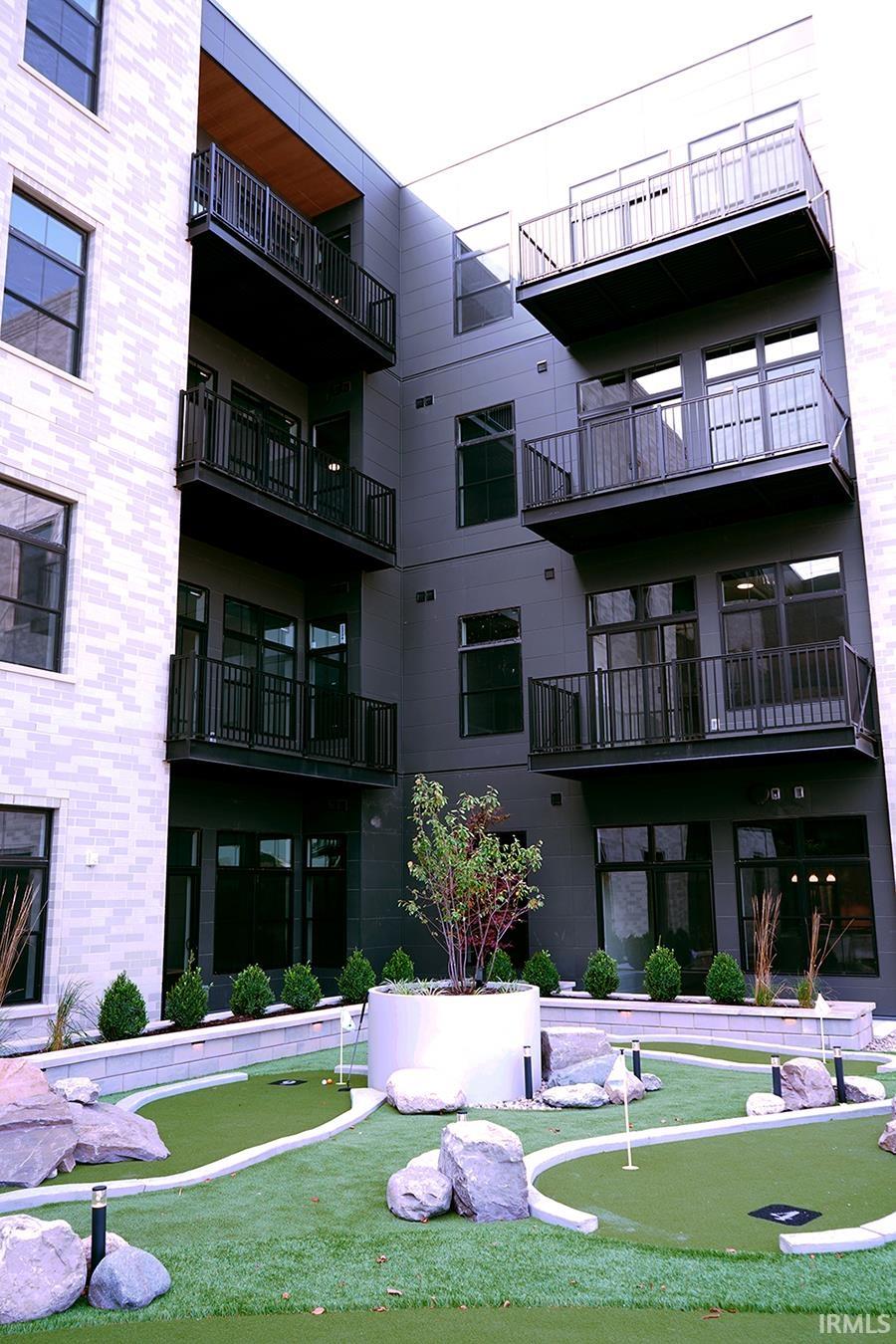 248 W Main Street Unit: 407