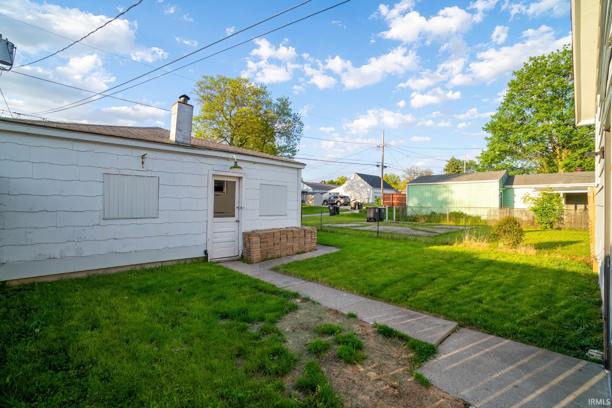 2621 Dodge Avenue
