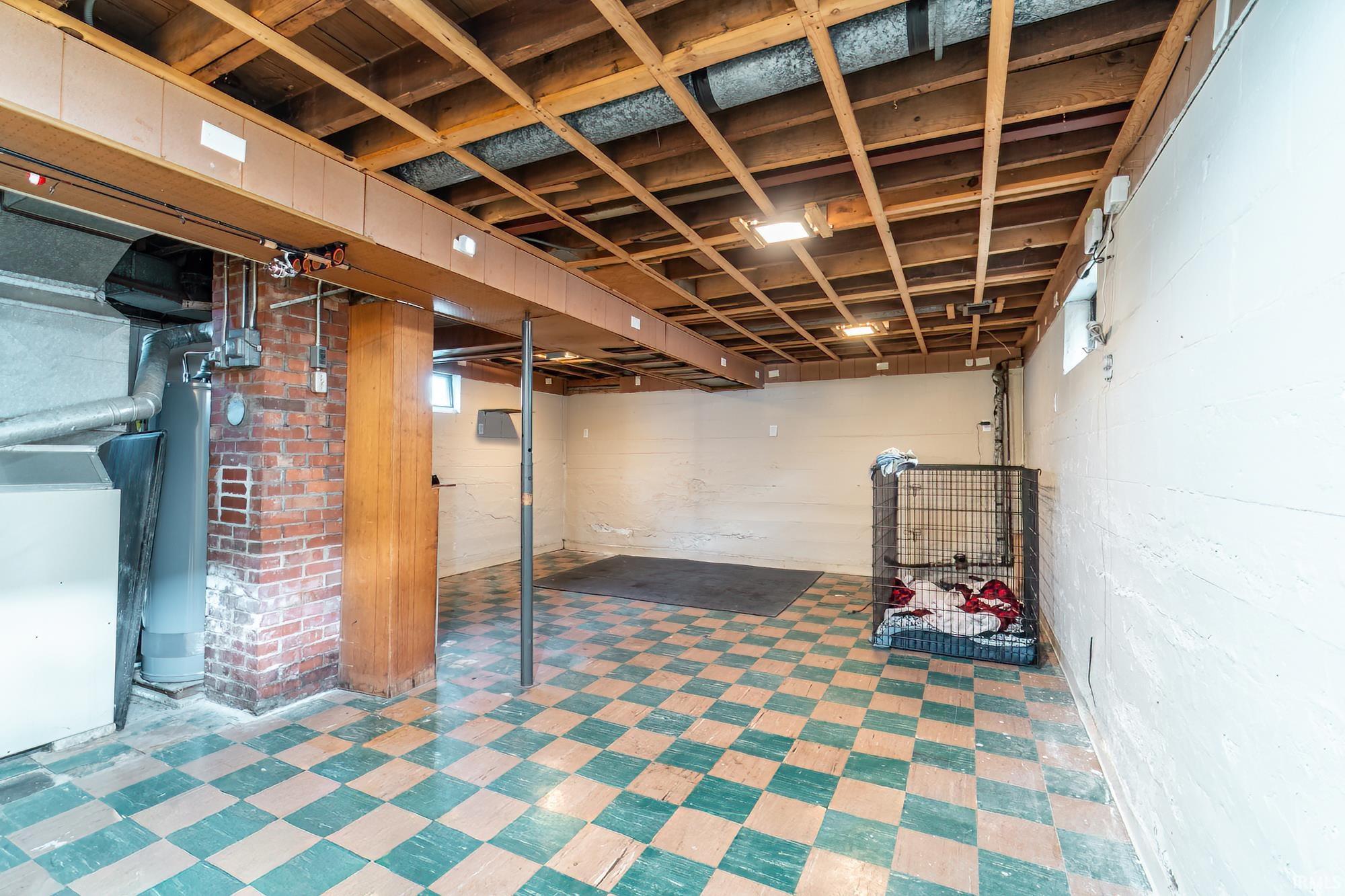 2621 Dodge Avenue