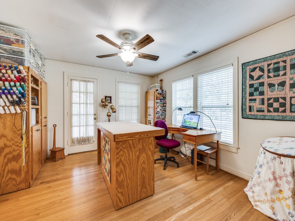 1524 El Campo Drive