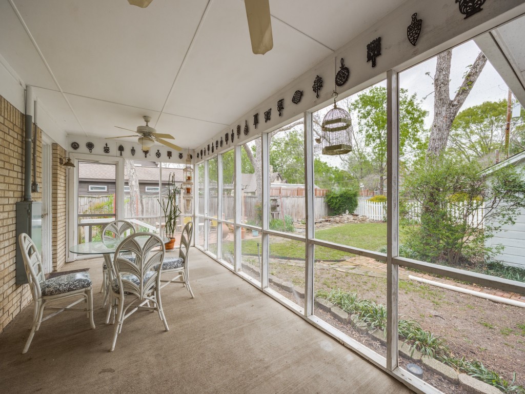 1524 El Campo Drive