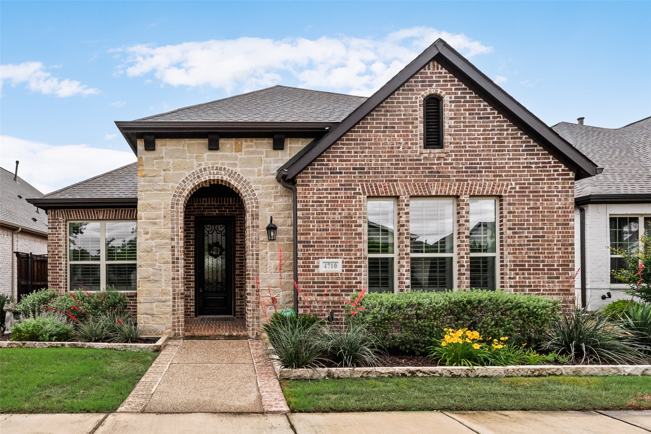 4710 Blackwood Cross Lane