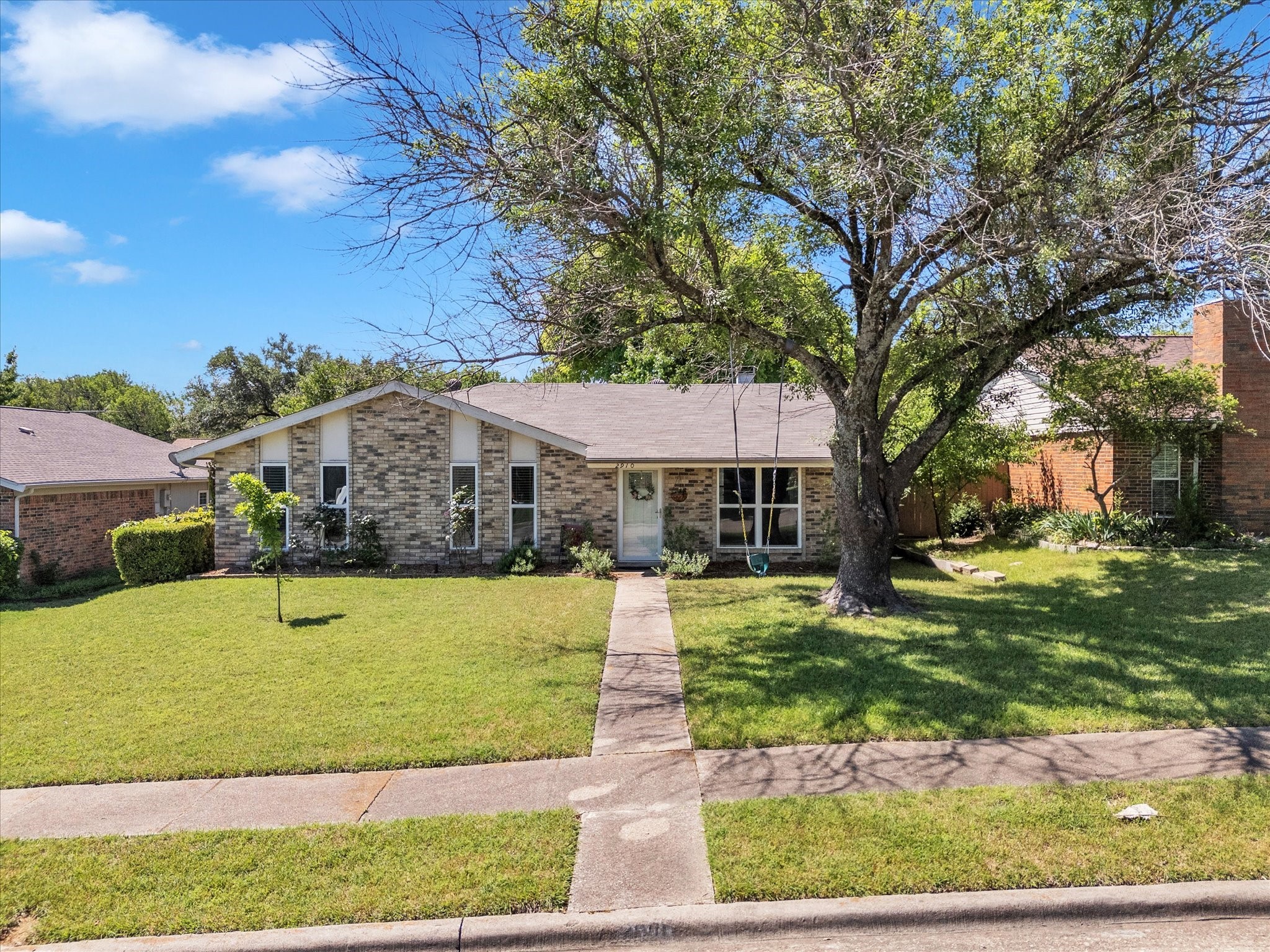 2910 Big Ben Lane
