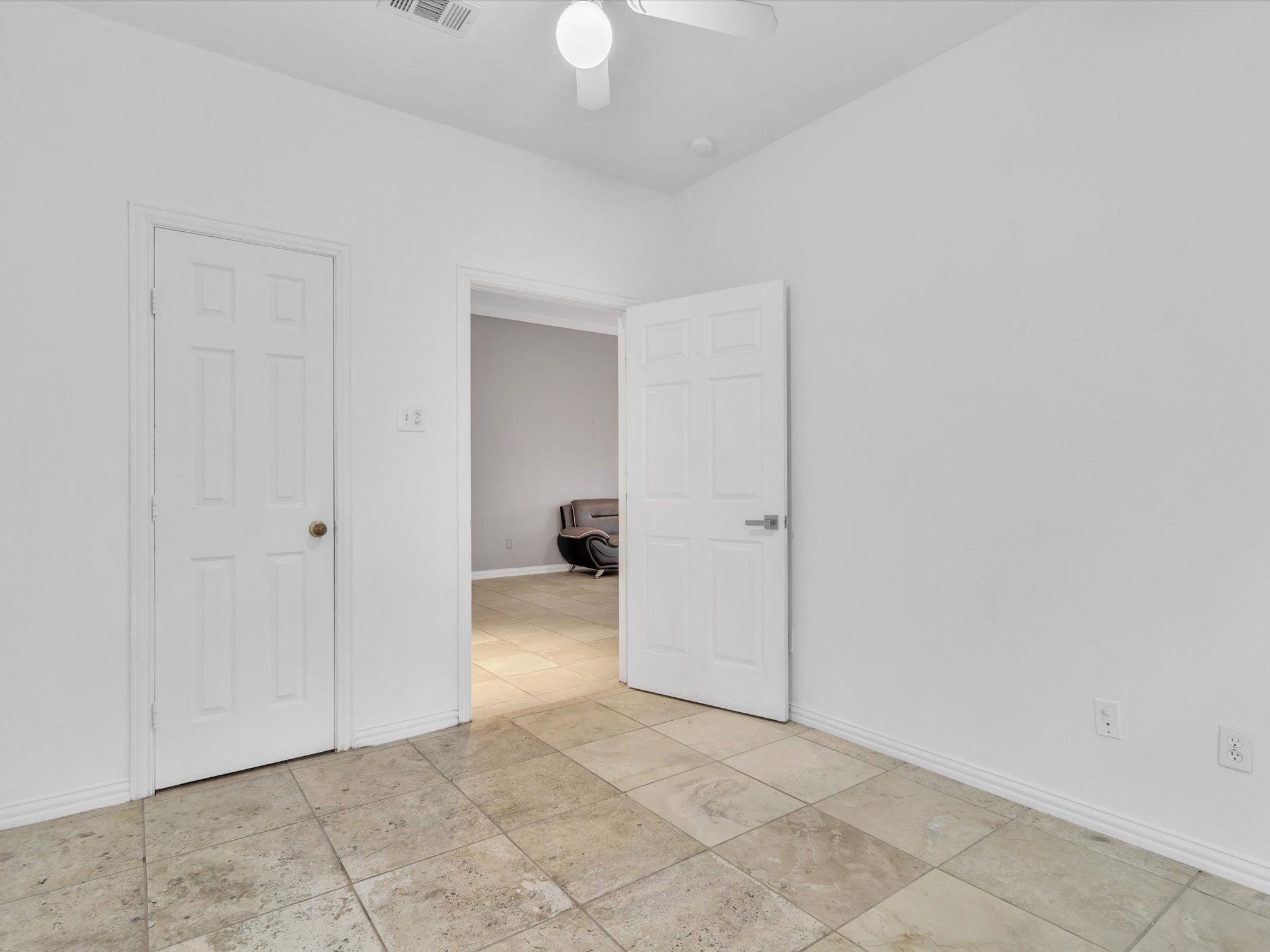 1113 Glenhaven Drive