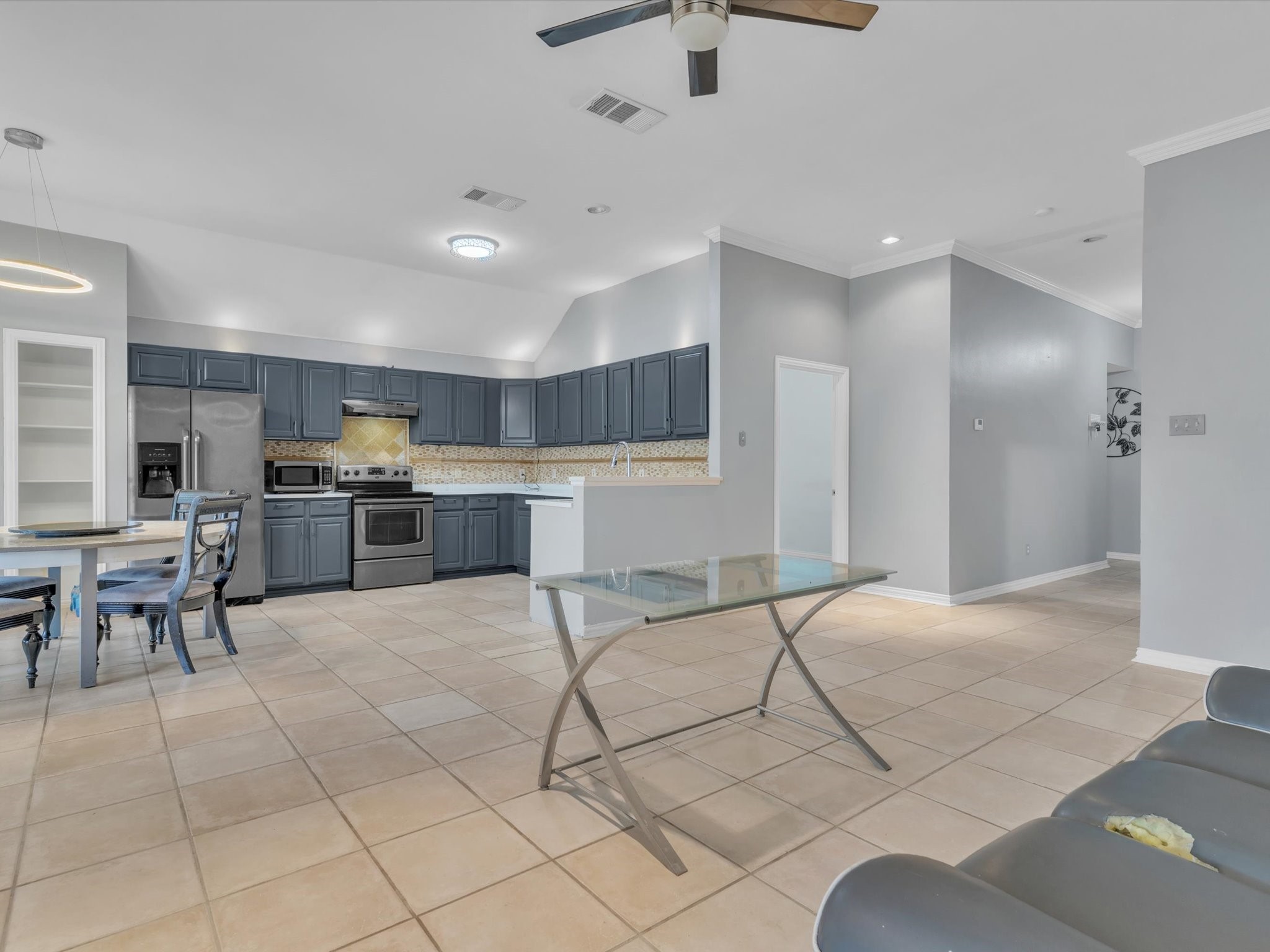 1113 Glenhaven Drive