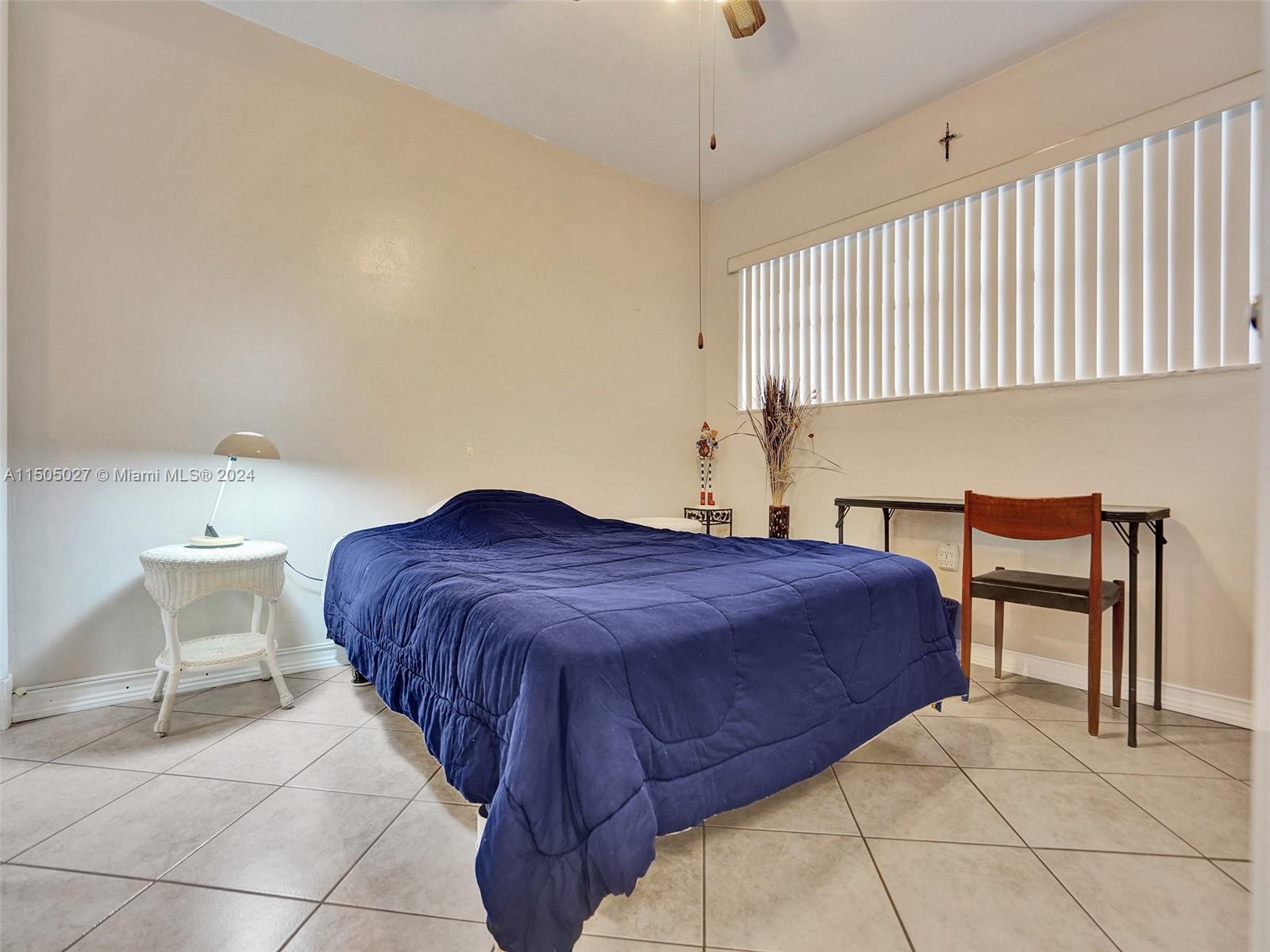 9140 Collins Ave # H