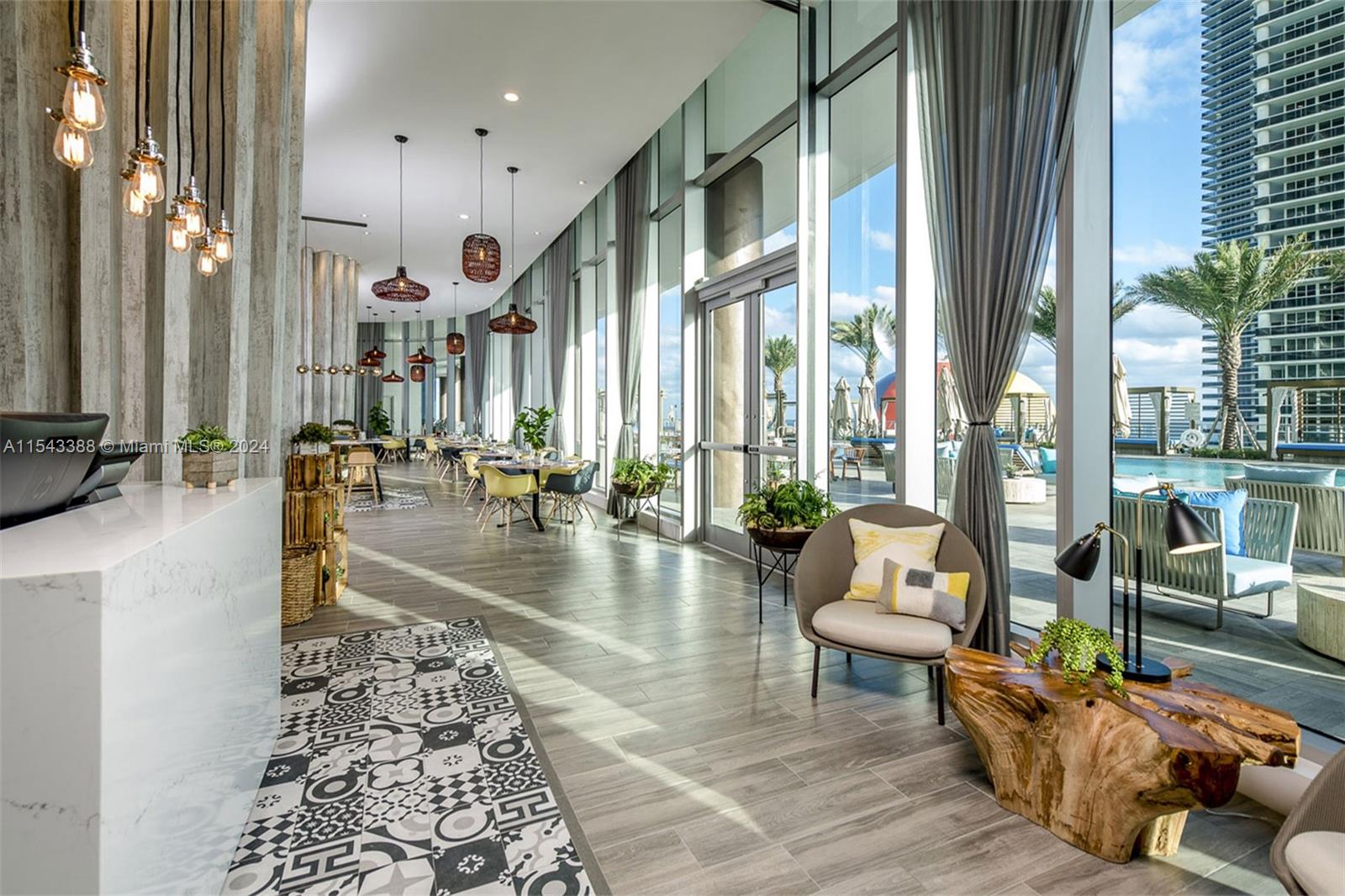 4111 S Ocean Dr # 3810