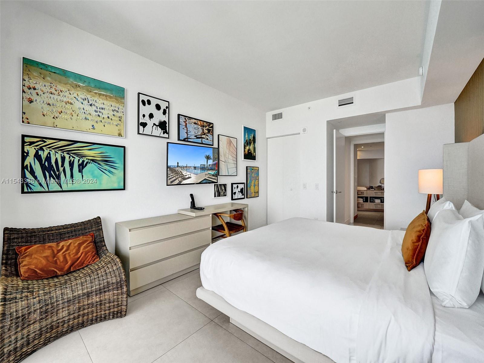 4111 S Ocean Dr # 3810