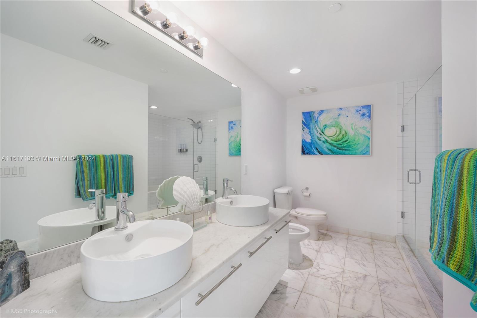 888 Biscayne Blvd # 905