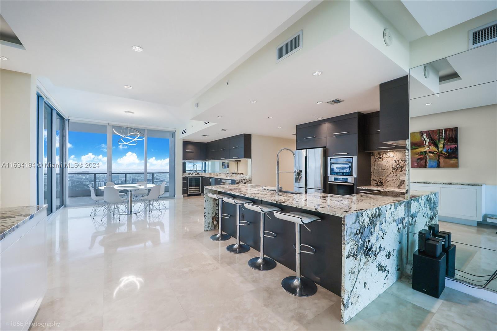900 Biscayne Blvd # 5001