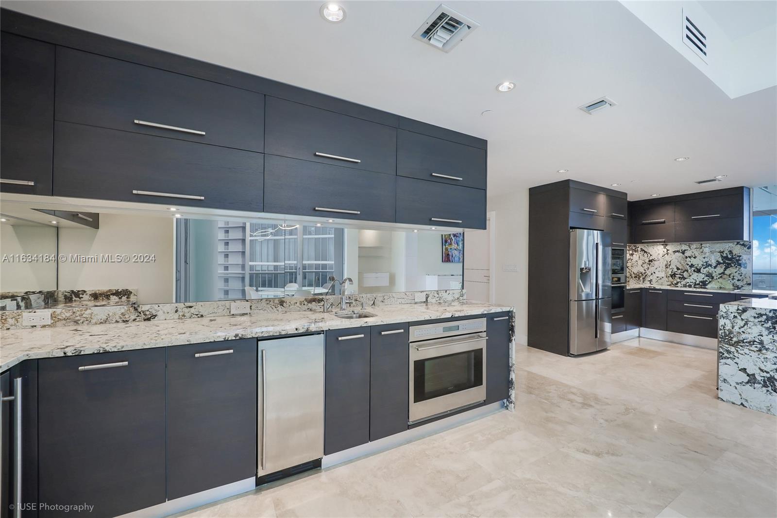 900 Biscayne Blvd # 5001