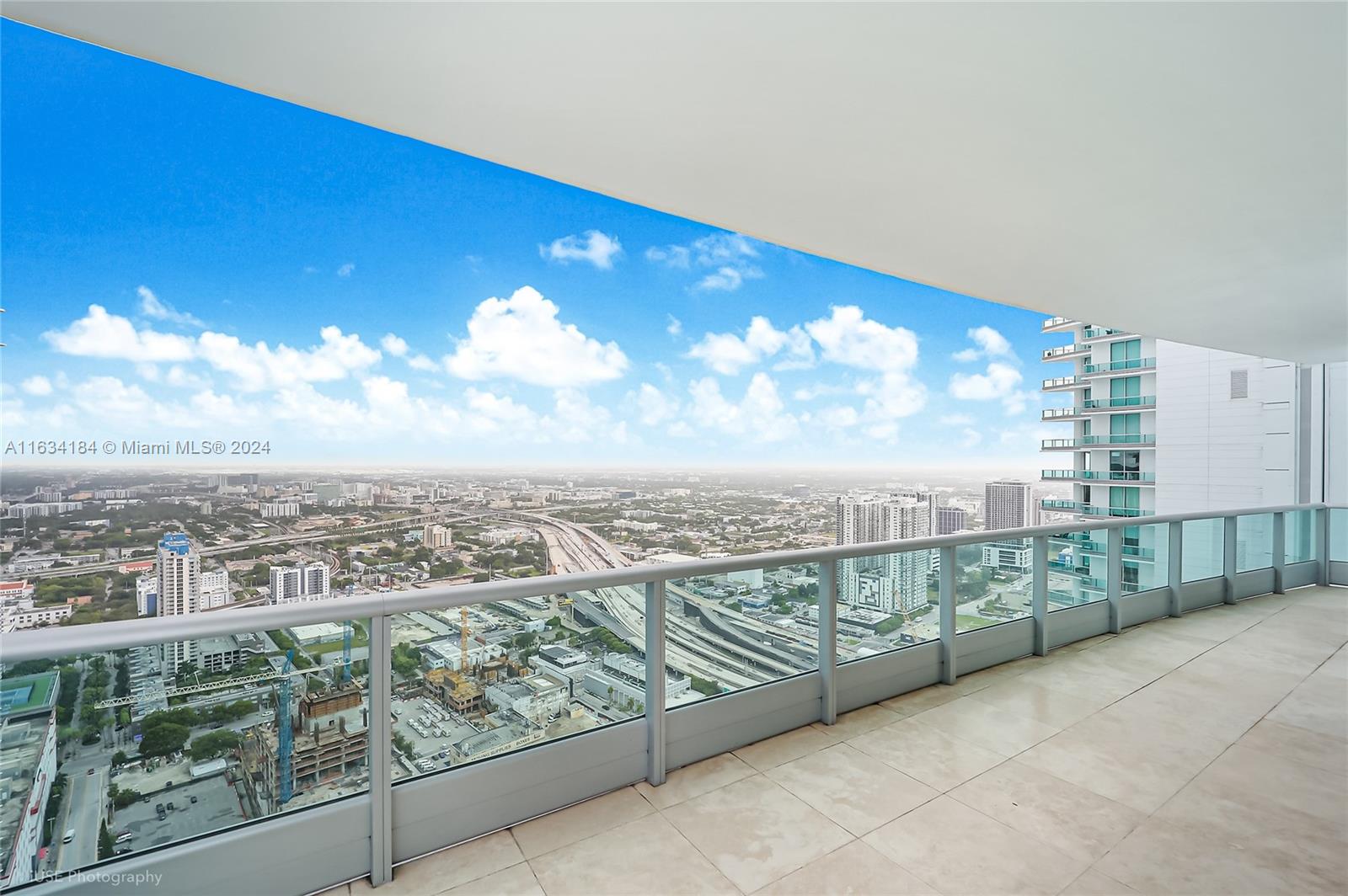 900 Biscayne Blvd # 5001
